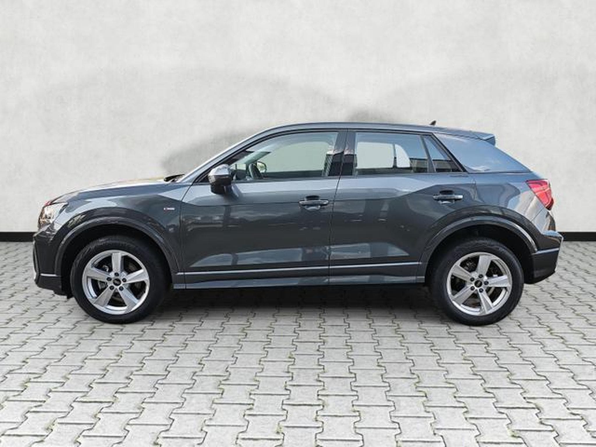 Audi Q2 35 TFSI S line (2026) - Photo 4