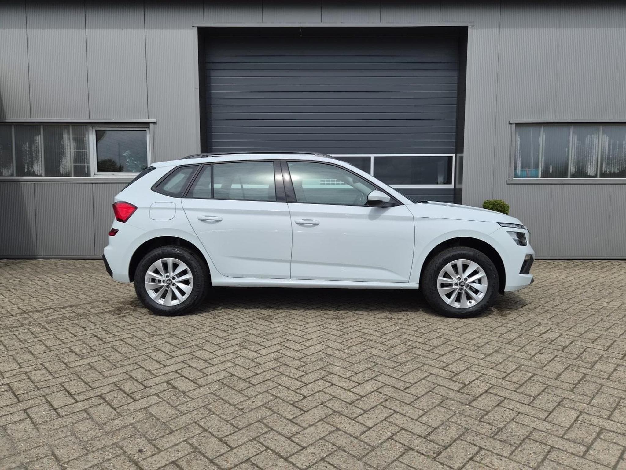 Skoda Kamiq 1.0 TSI 115PS (2026) - Photo 6