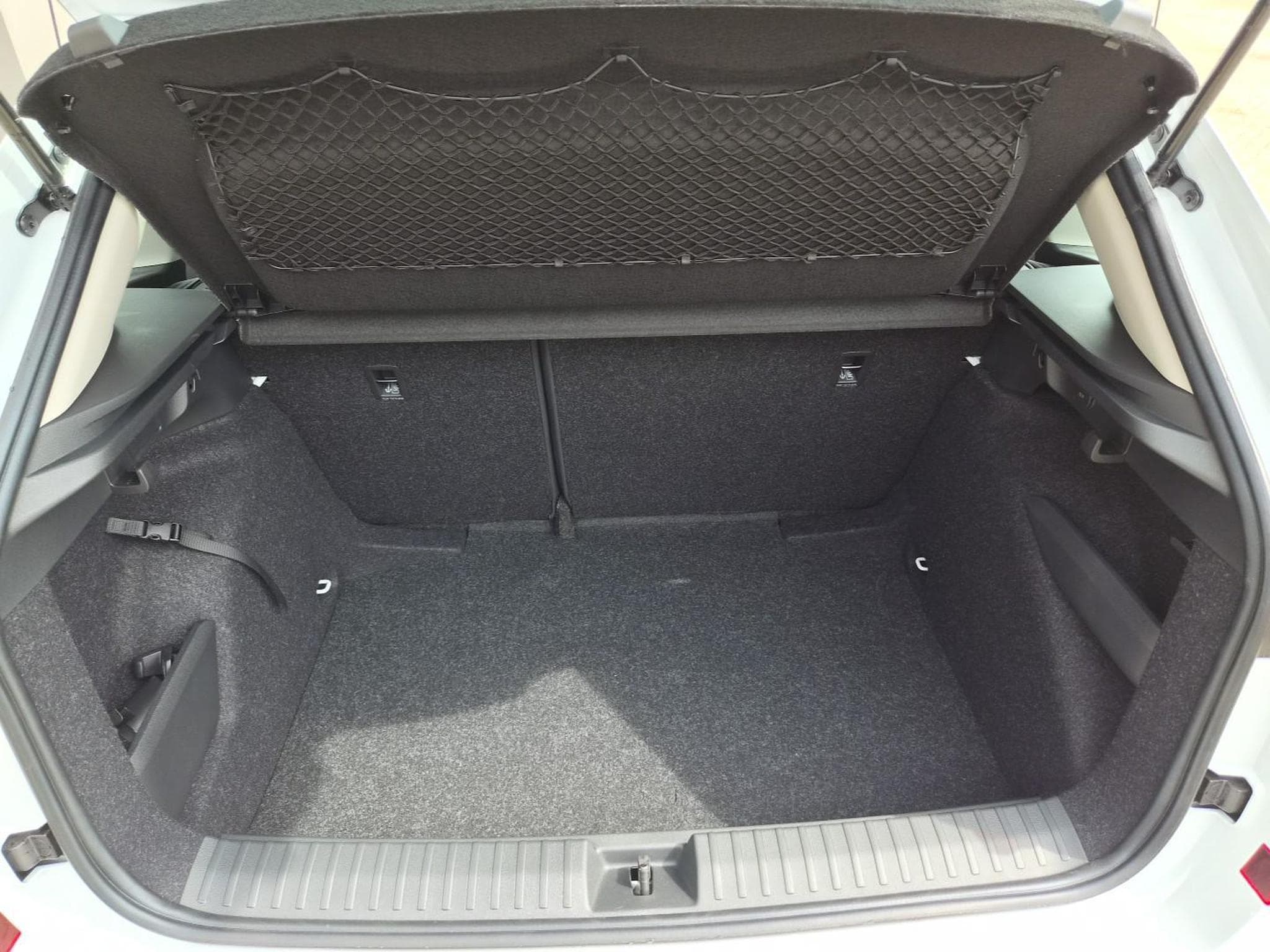 Skoda Kamiq 1.0 TSI 115PS (2026) - Photo 9