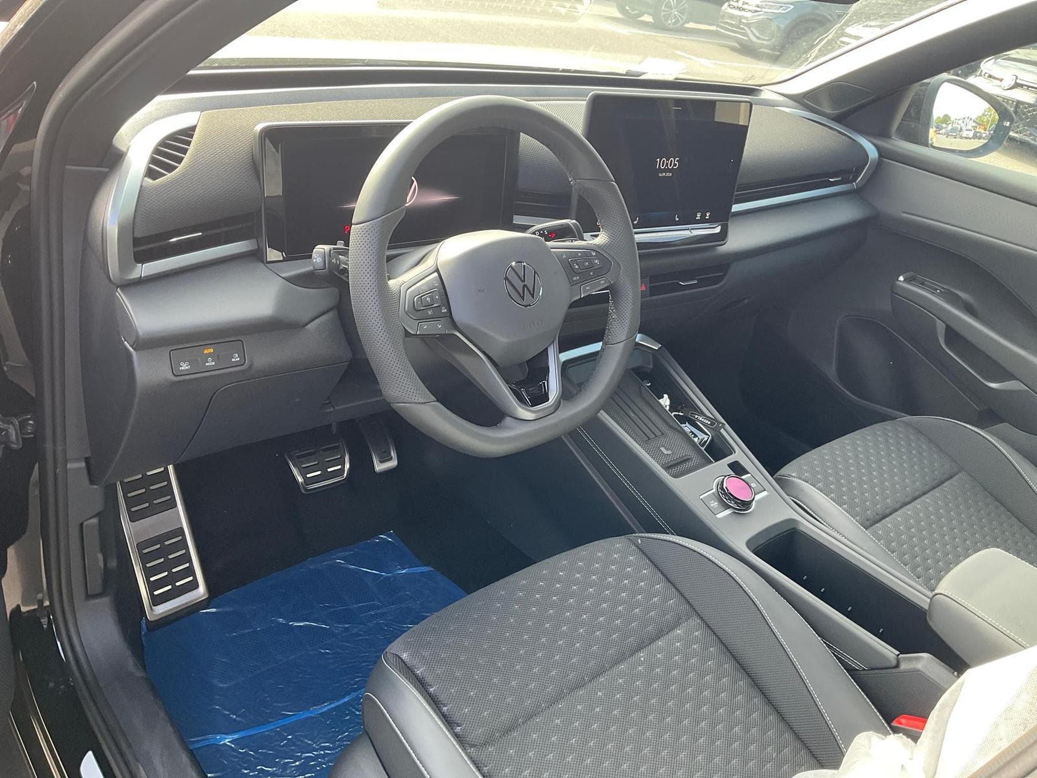 VW T-Roc 1.5 eTSI 110 kW R-Line (2026) - Photo 1