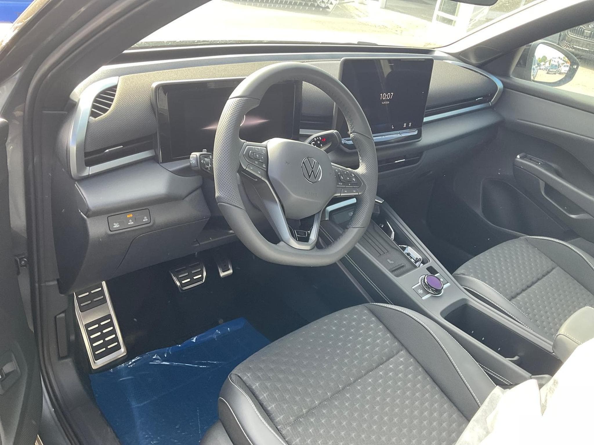 VW T-Roc 1.5 eTSI 110 kW R-Line (2026) - Photo 1