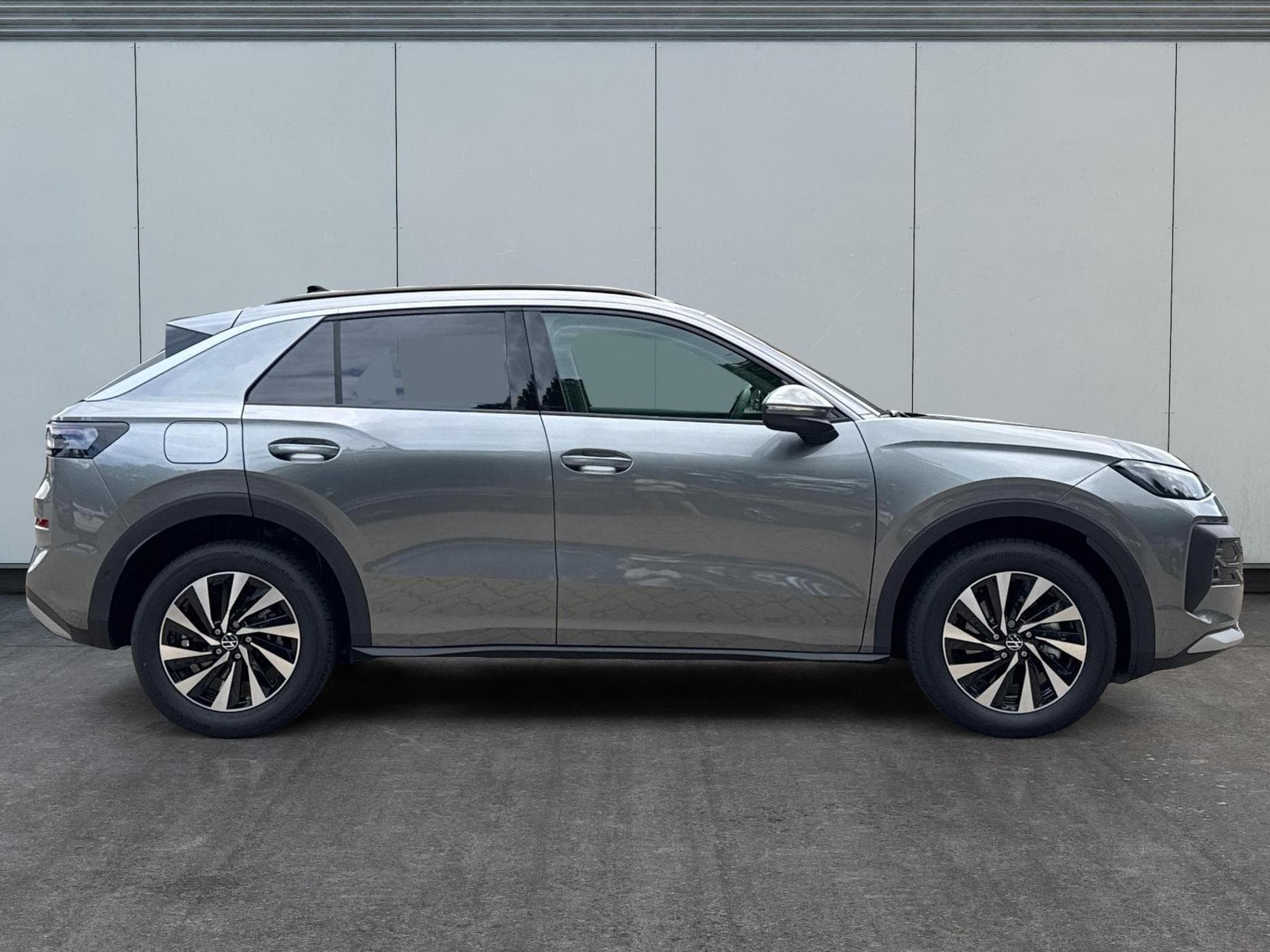 VW T-Roc LIFE (2026) - Photo 6