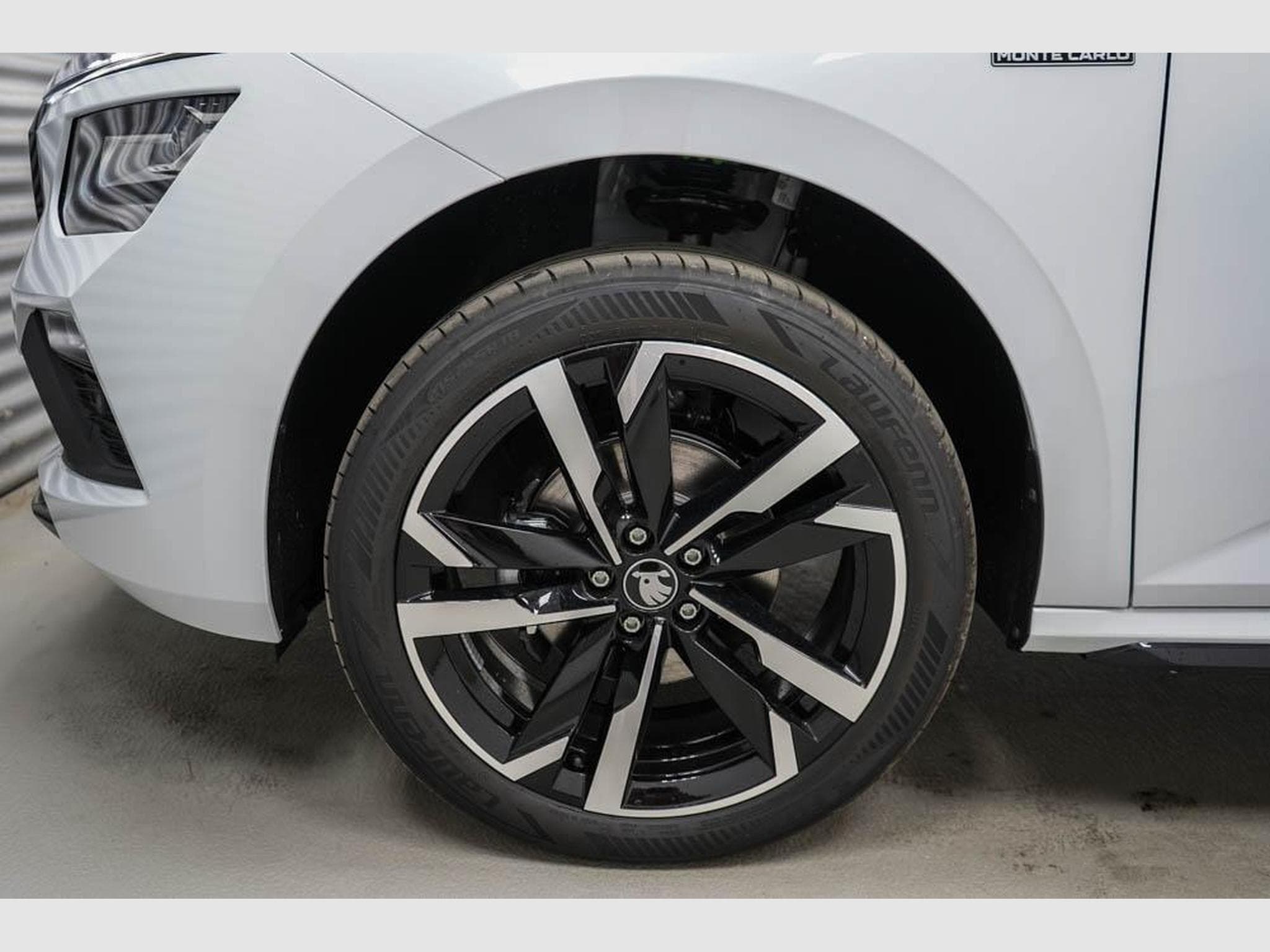 Skoda Kamiq 1,5 TSI DSG (2026) - Photo 5