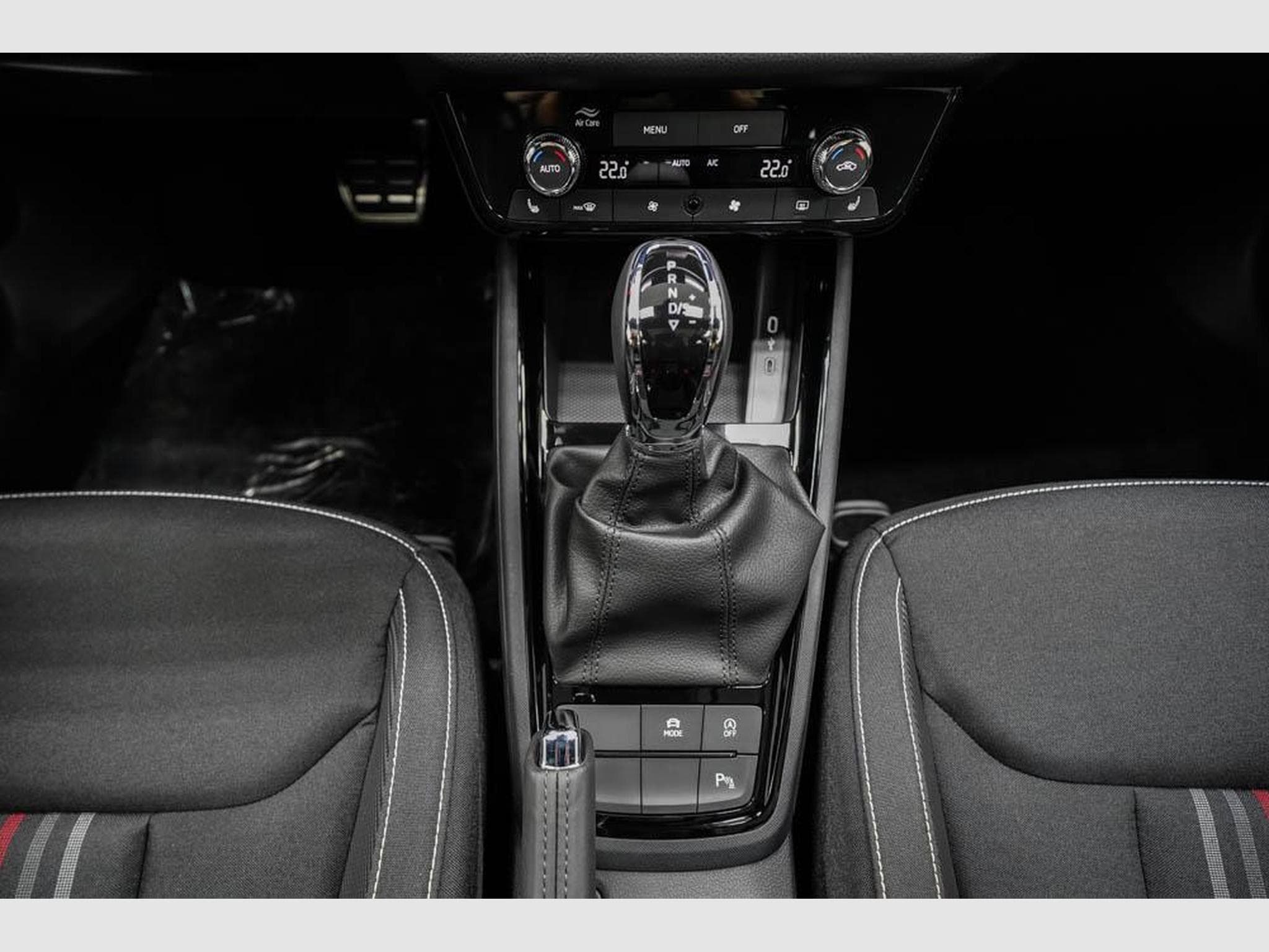 Skoda Kamiq 1,5 TSI DSG (2026) - Photo 11