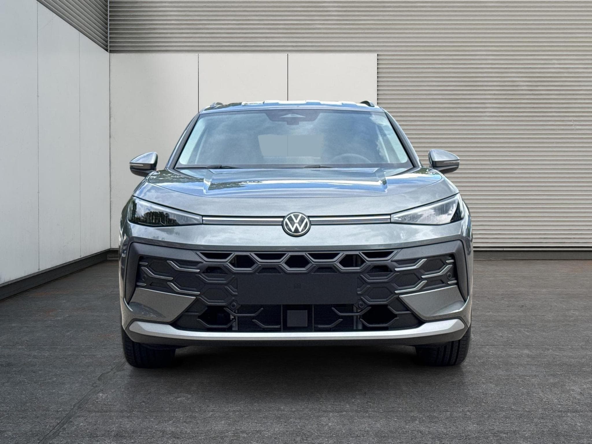 VW T-Roc LIFE (2026) - Photo 6