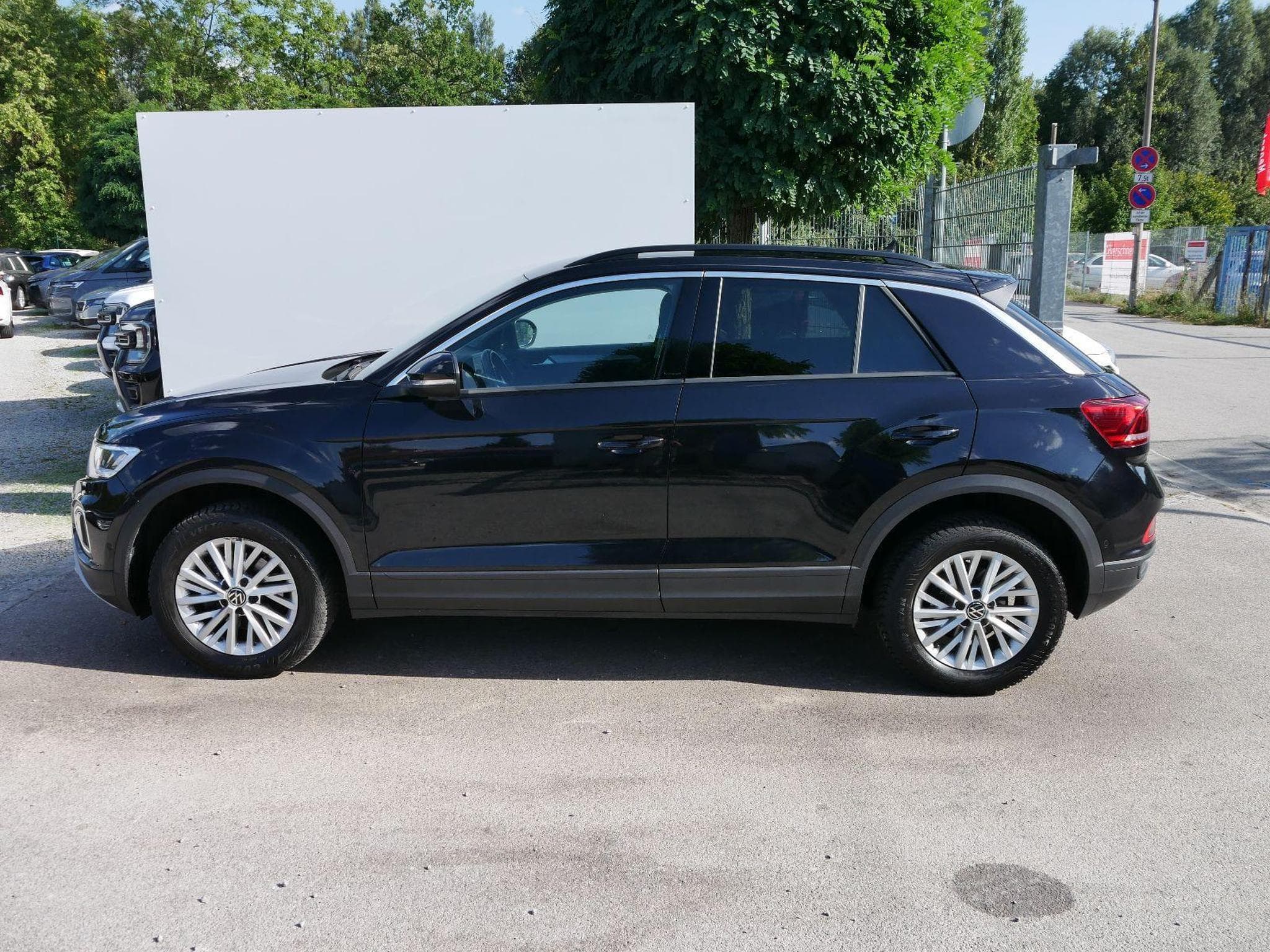 VW T-Roc LIFE (2025) - Photo 5
