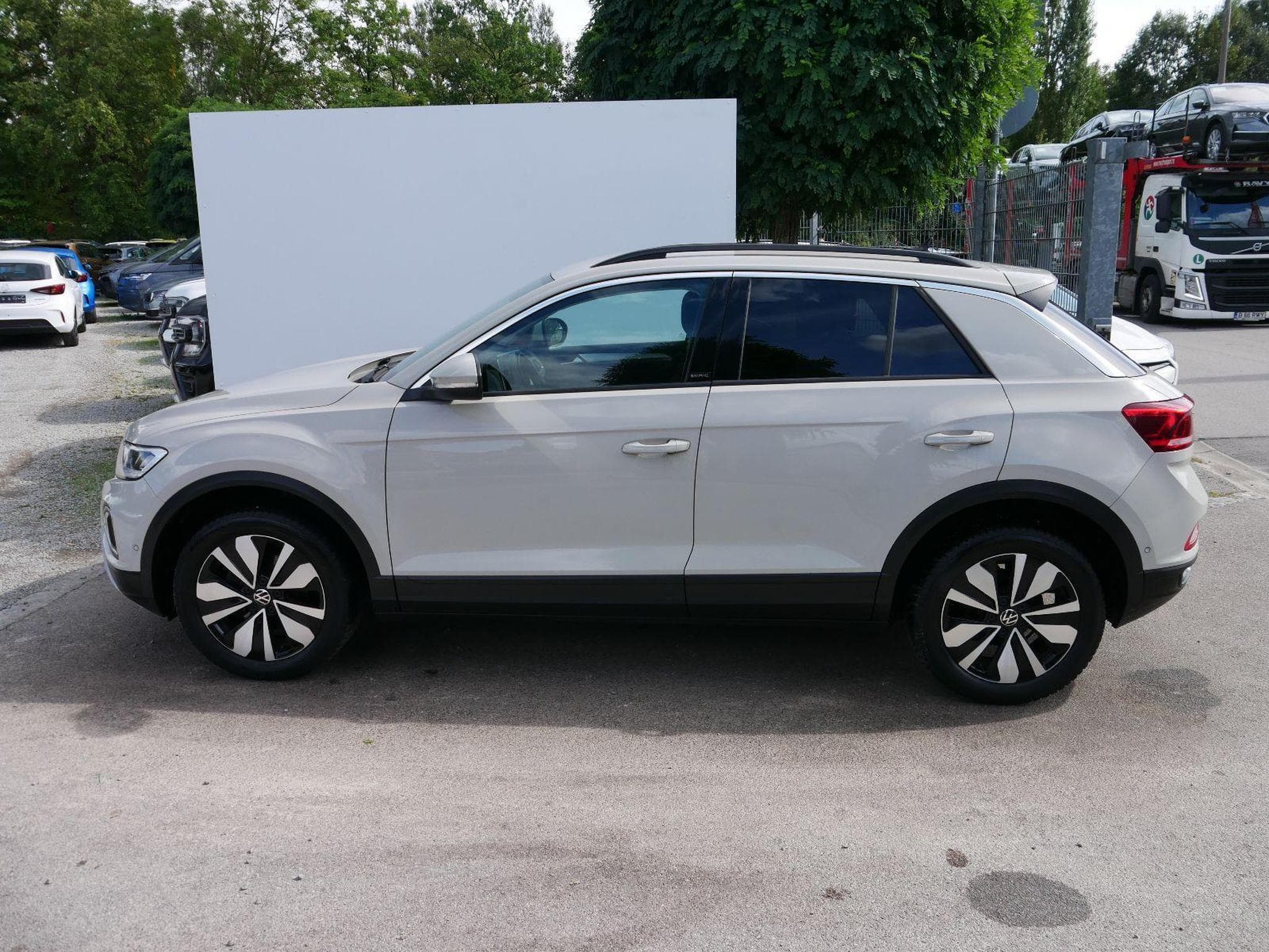 VW T-Roc move (2024) - Photo 5