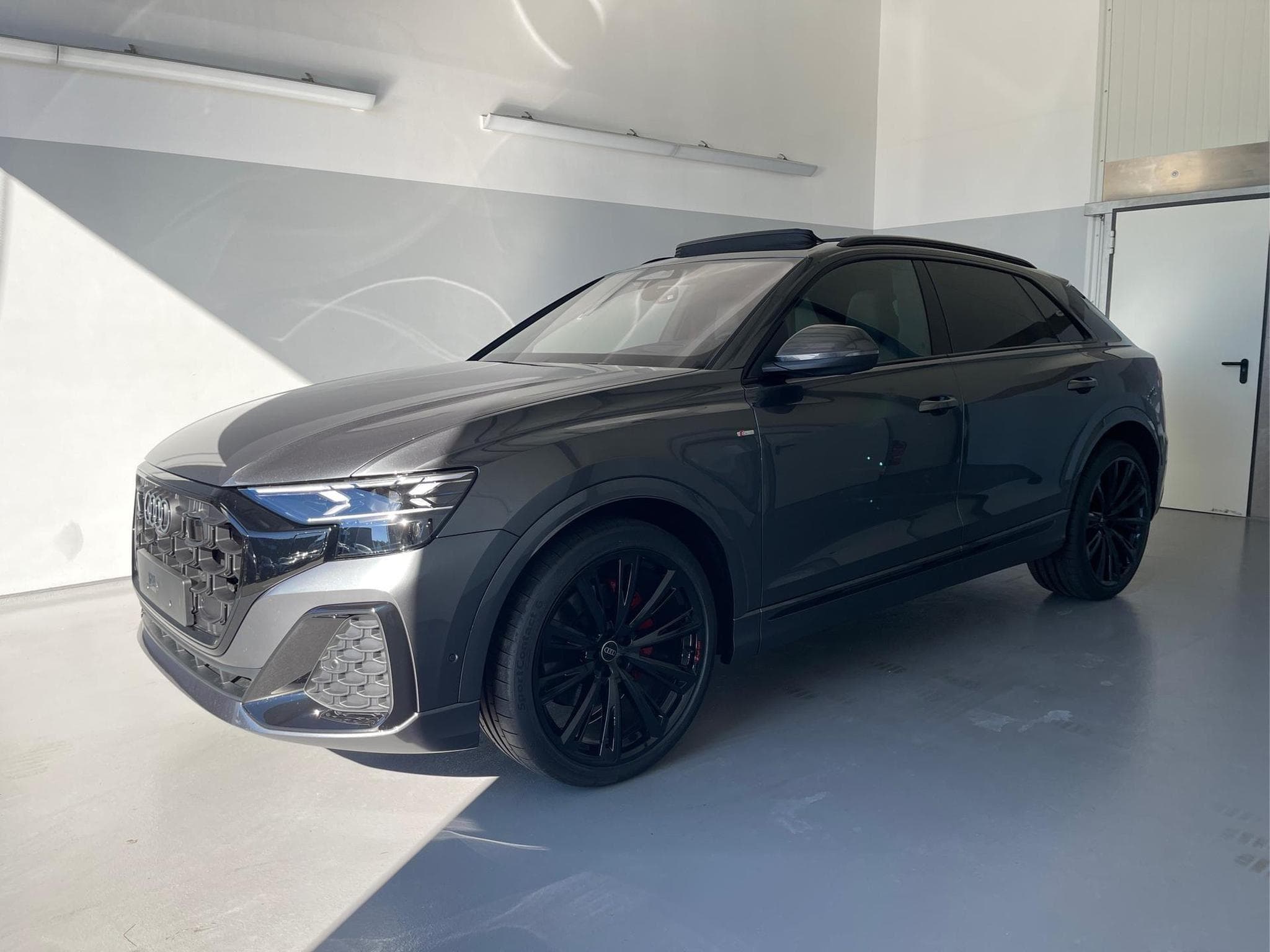 Audi Q8 50 TDI quattro (2026) - Photo 1