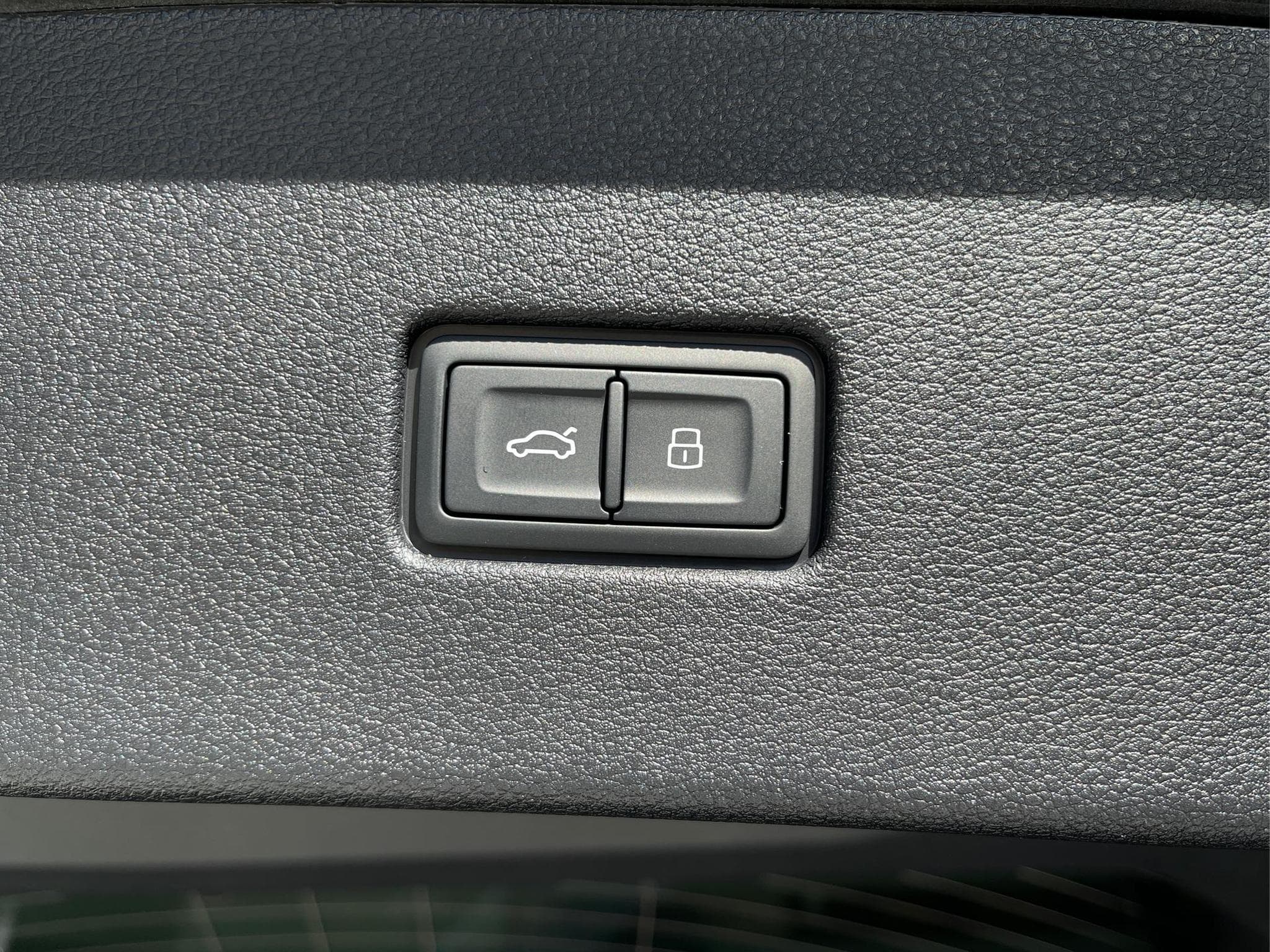 Audi Q8 50 TDI quattro (2026) - Photo 23
