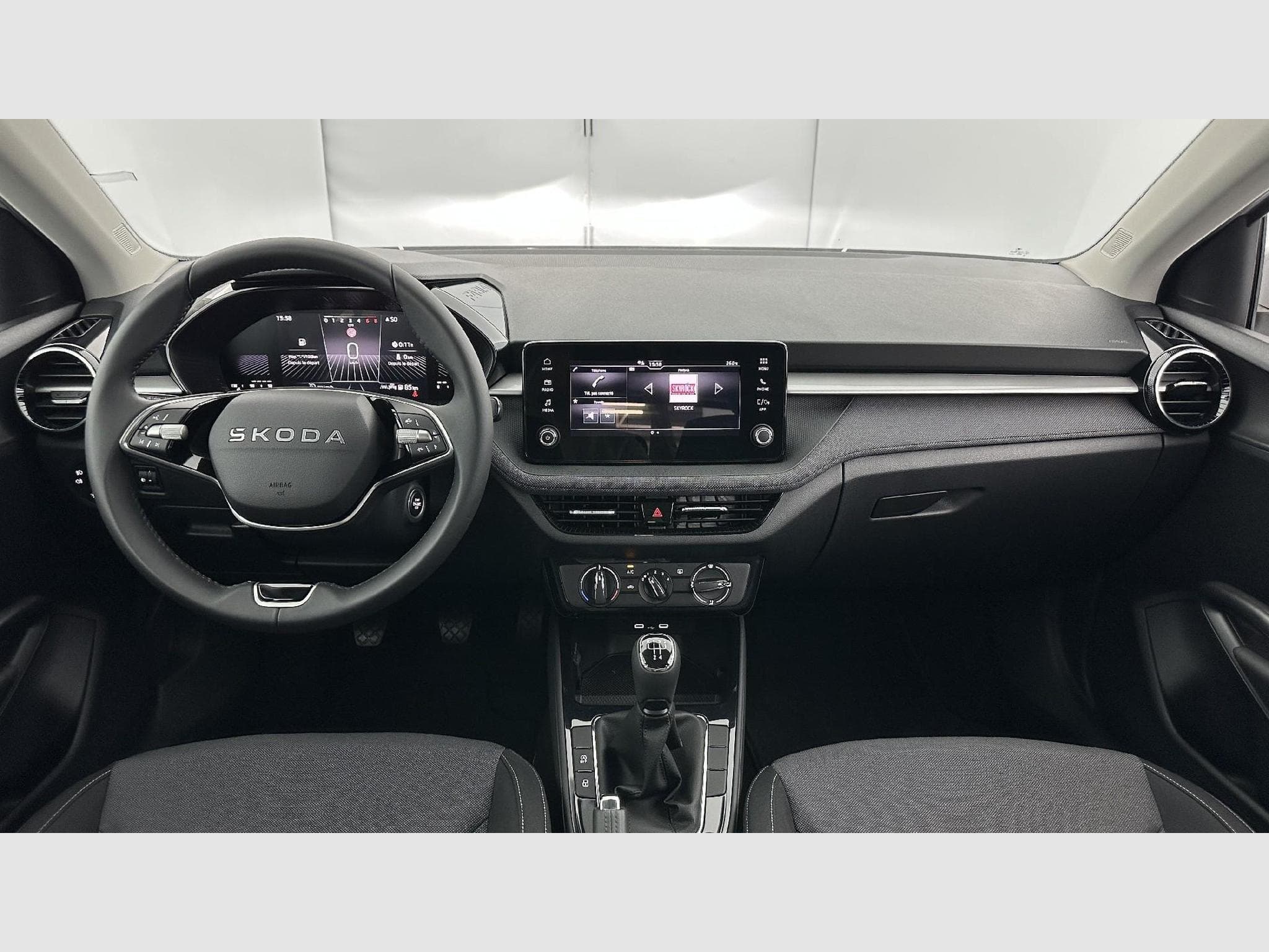 Skoda Fabia Selection (2025) - Photo 7