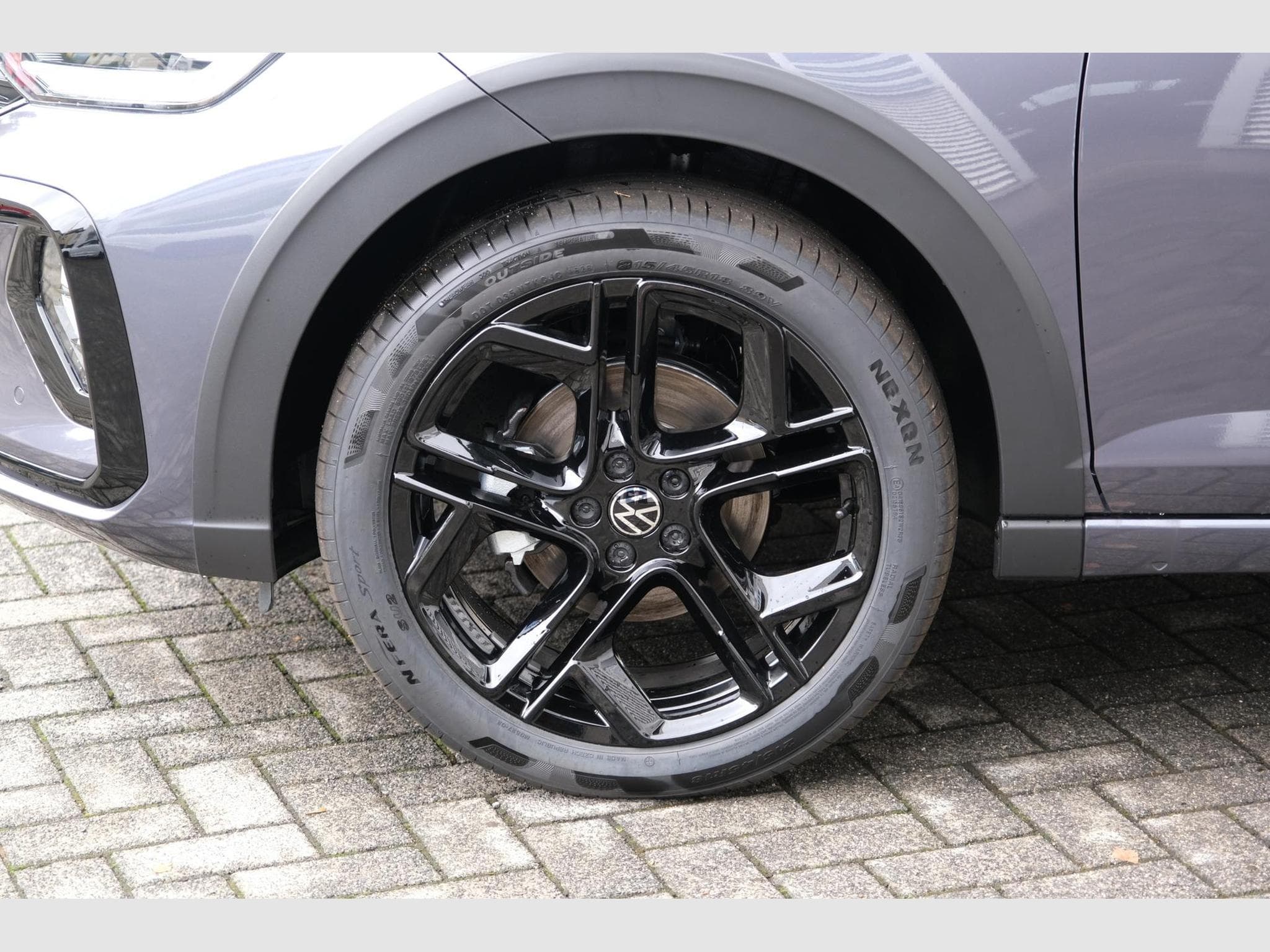 VW Taigo 1.5 TSI DSG (2026) - Photo 3