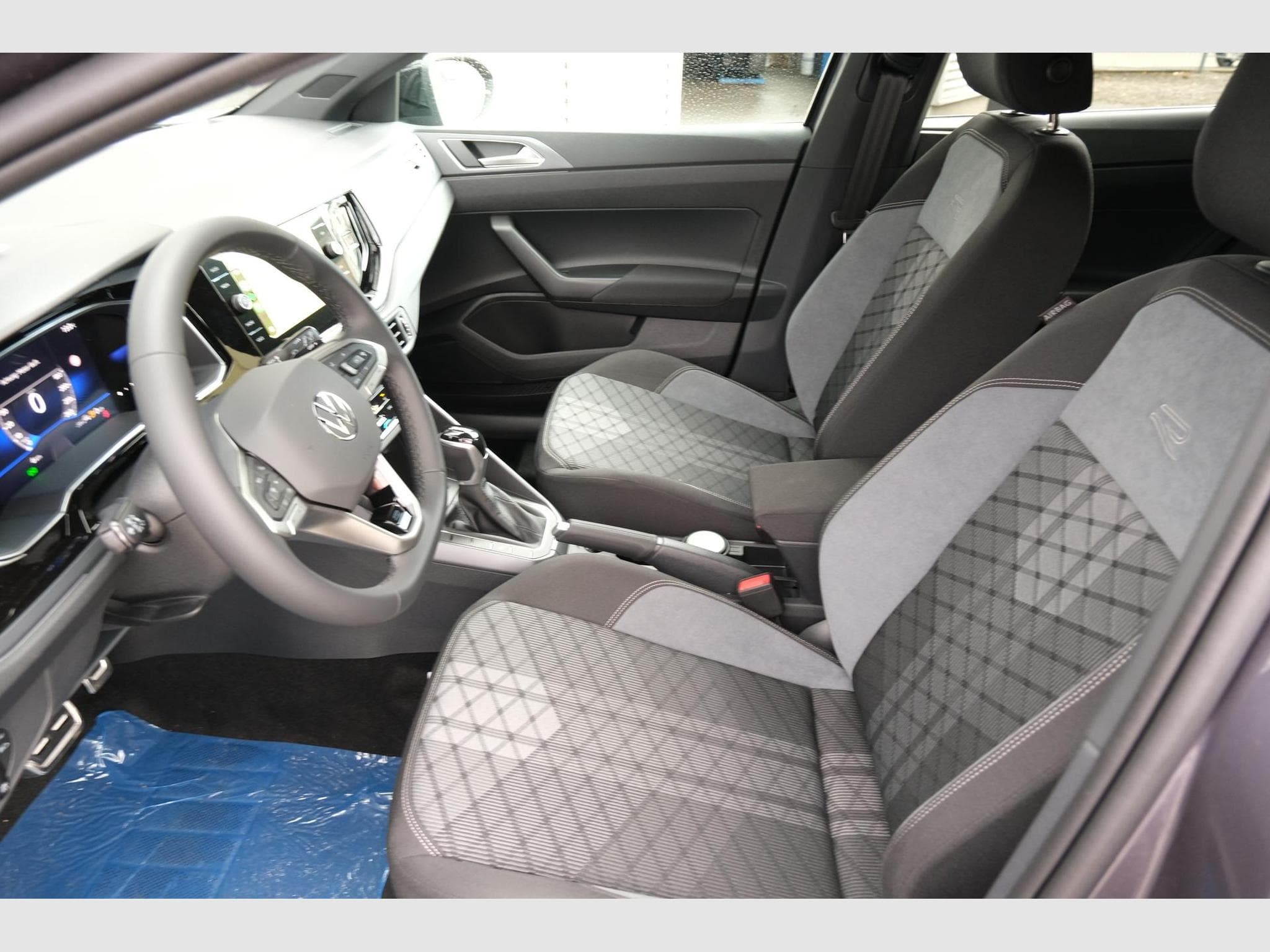 VW Taigo 1.5 TSI DSG (2026) - Photo 14