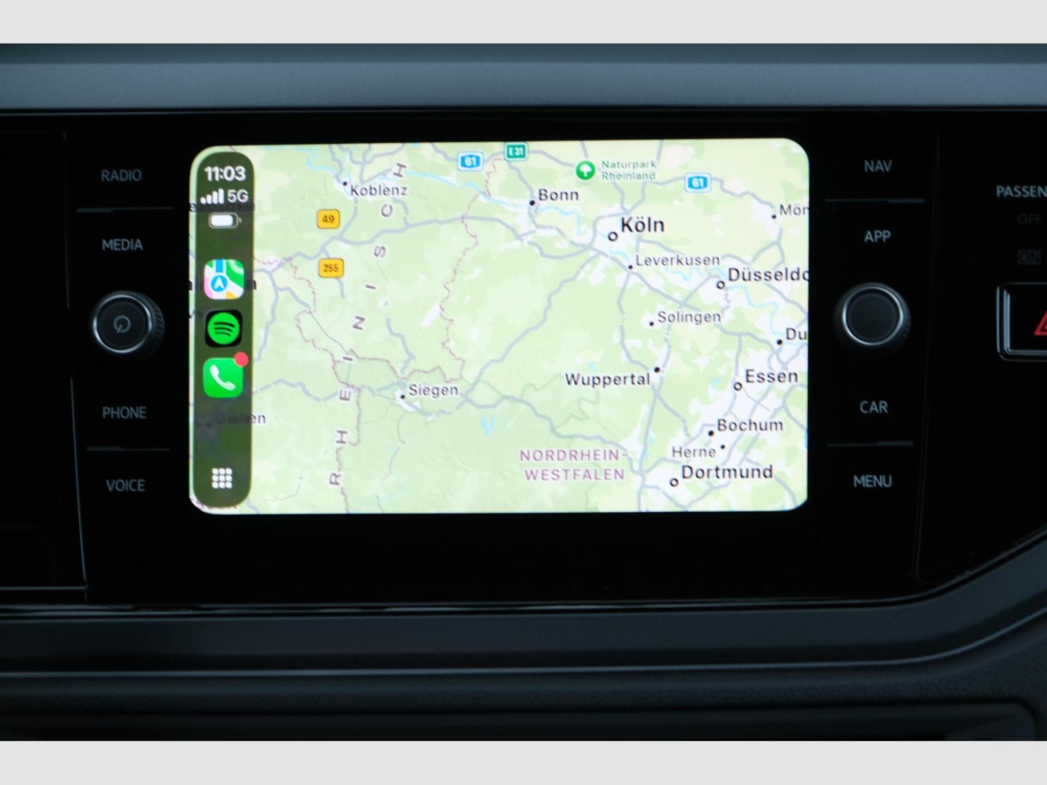 VW Taigo 1.5 TSI DSG (2026) - Photo 12