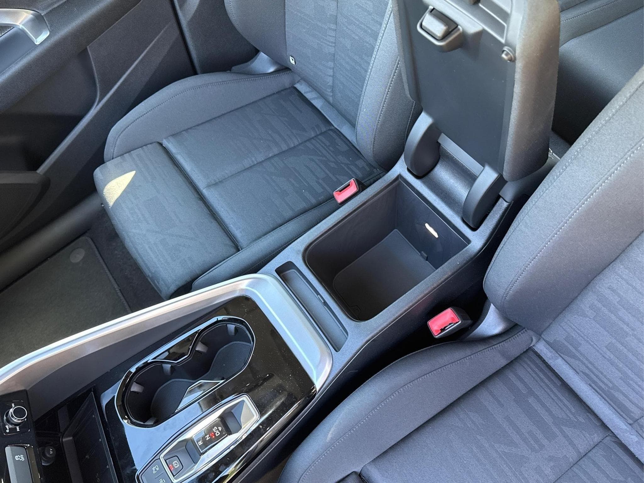 Audi Q5 Basis (2026) - Photo 16