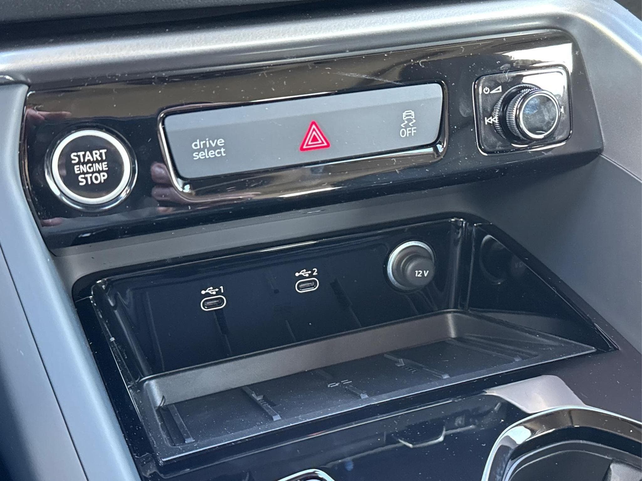 Audi Q5 Basis (2026) - Photo 25