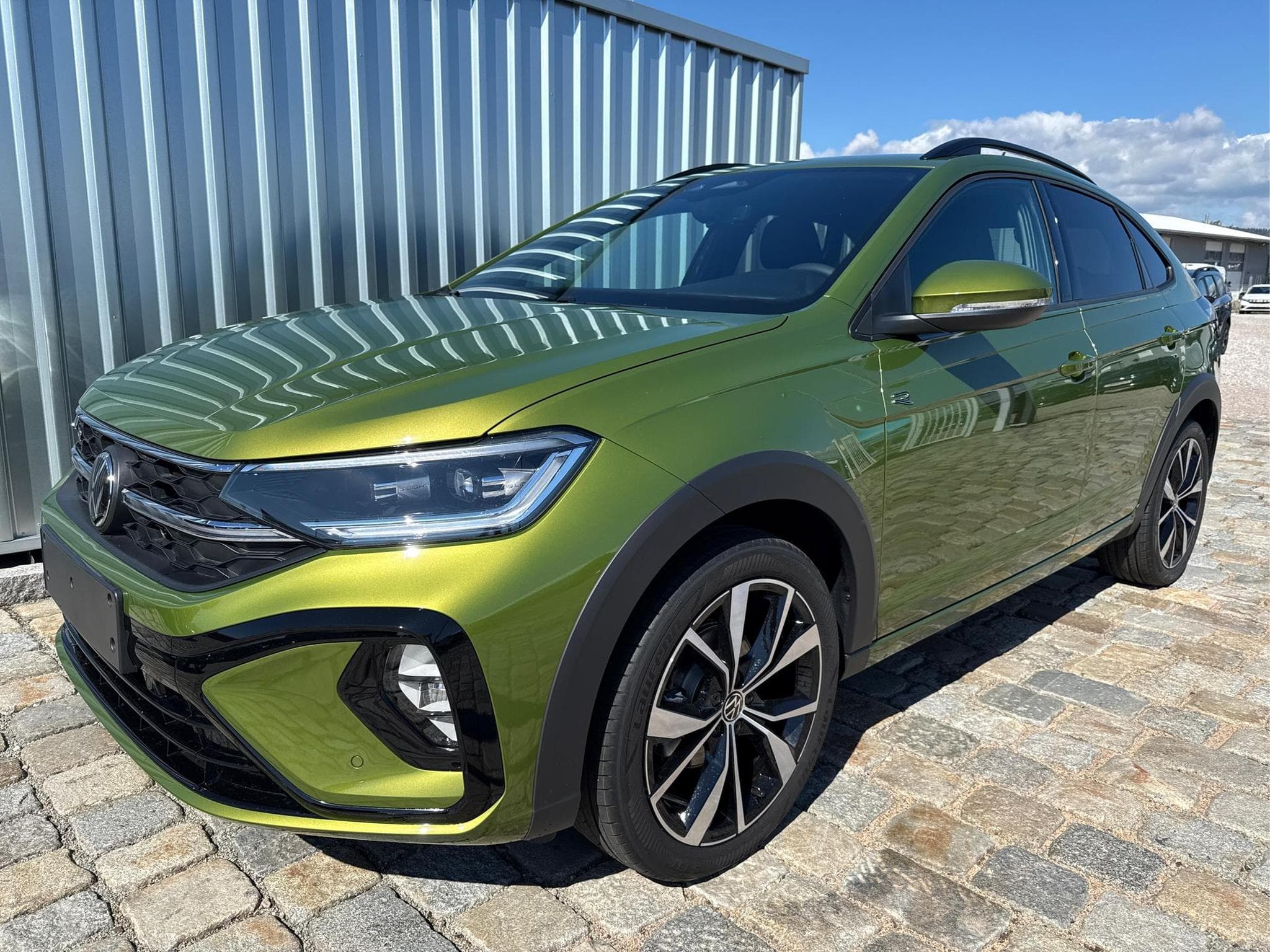 VW Taigo Limited R-LINE -1.0 (2026) - Photo 1