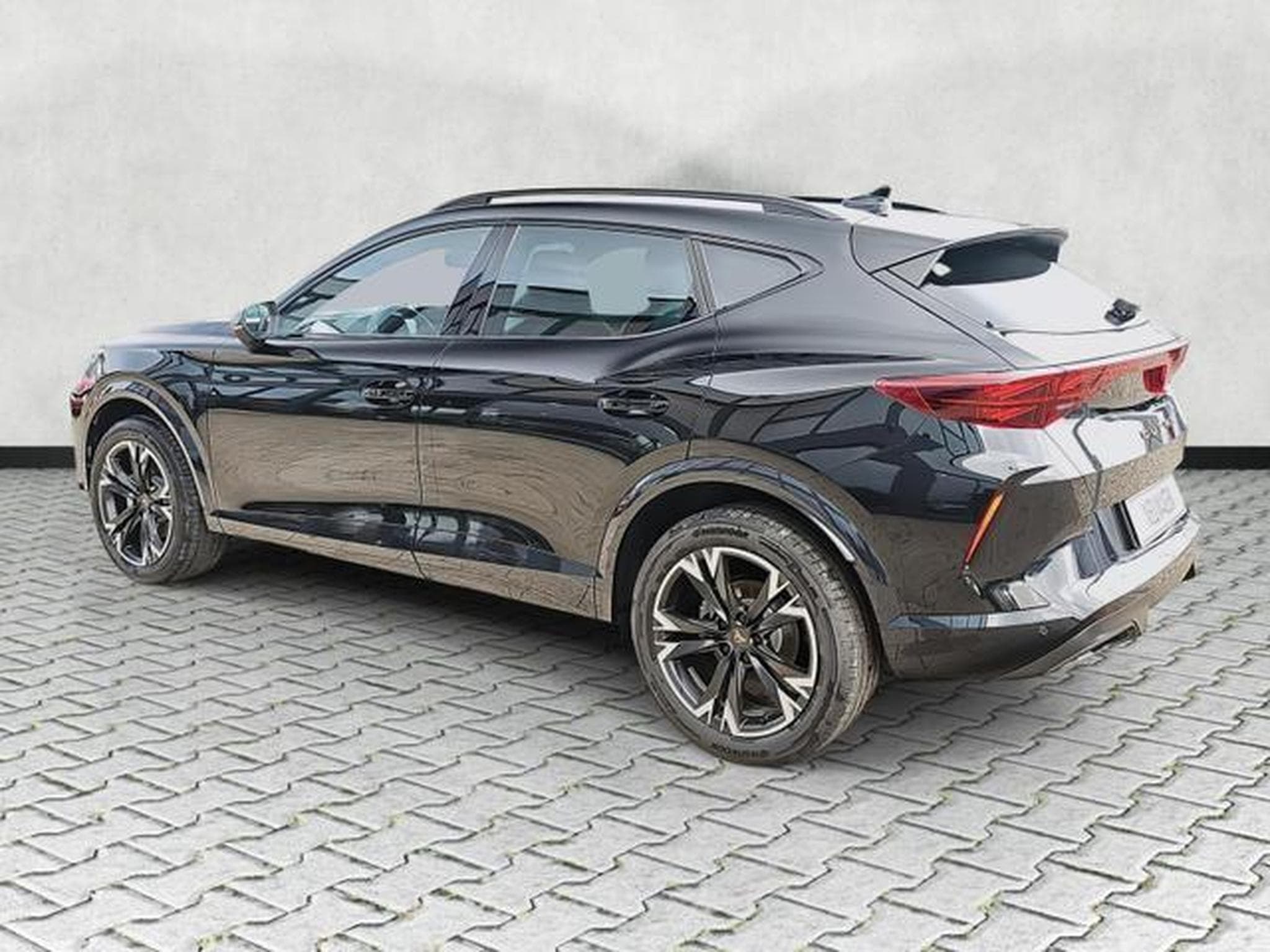 Cupra Formentor 1.5 eTSI 110 kW (2026) - Photo 5