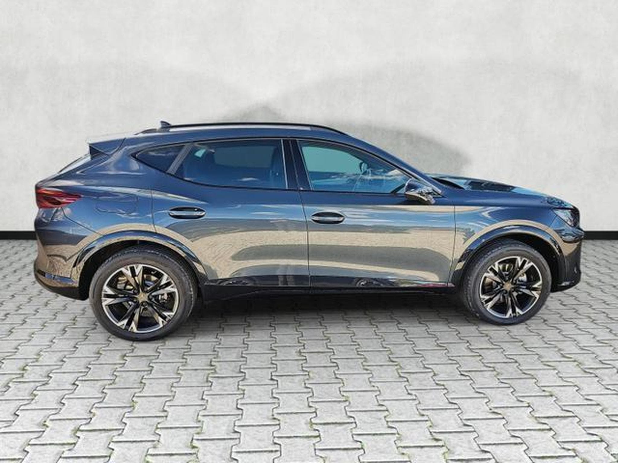 Cupra Formentor 1.5 eTSI 110 kW (2026) - Photo 8