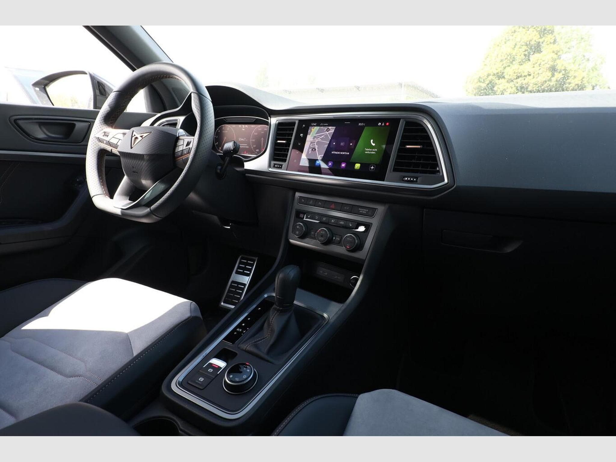 Cupra Ateca Tribe Edition (2026) - Photo 9