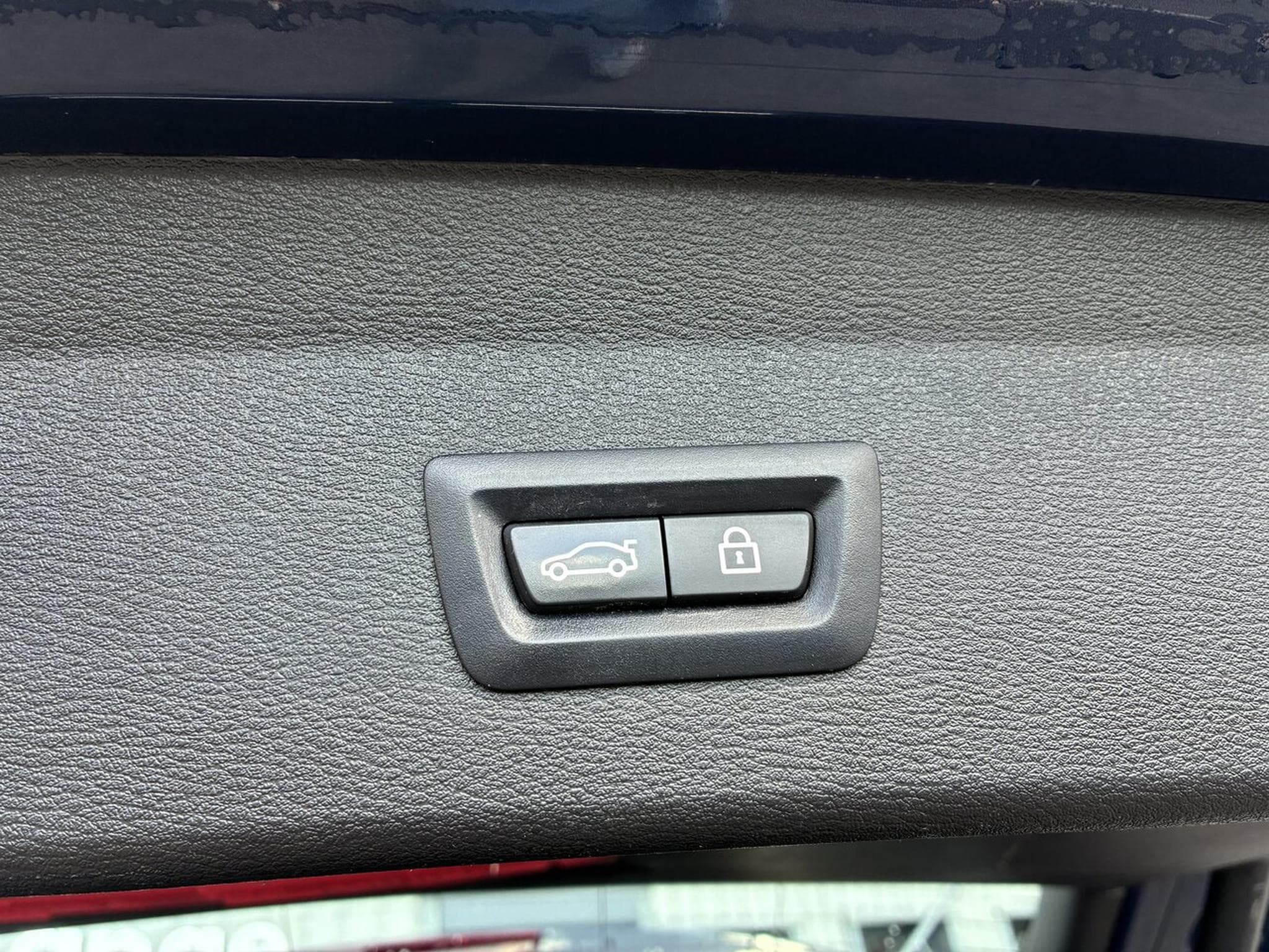 BMW X1 SDRIVE 18IA 140 CV XLINE GPS (2018) - Photo 6