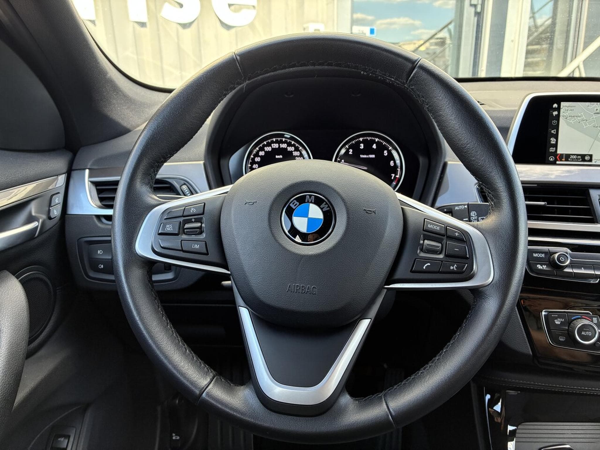 BMW X1 SDRIVE 18IA 140 CV XLINE GPS (2018) - Photo 8