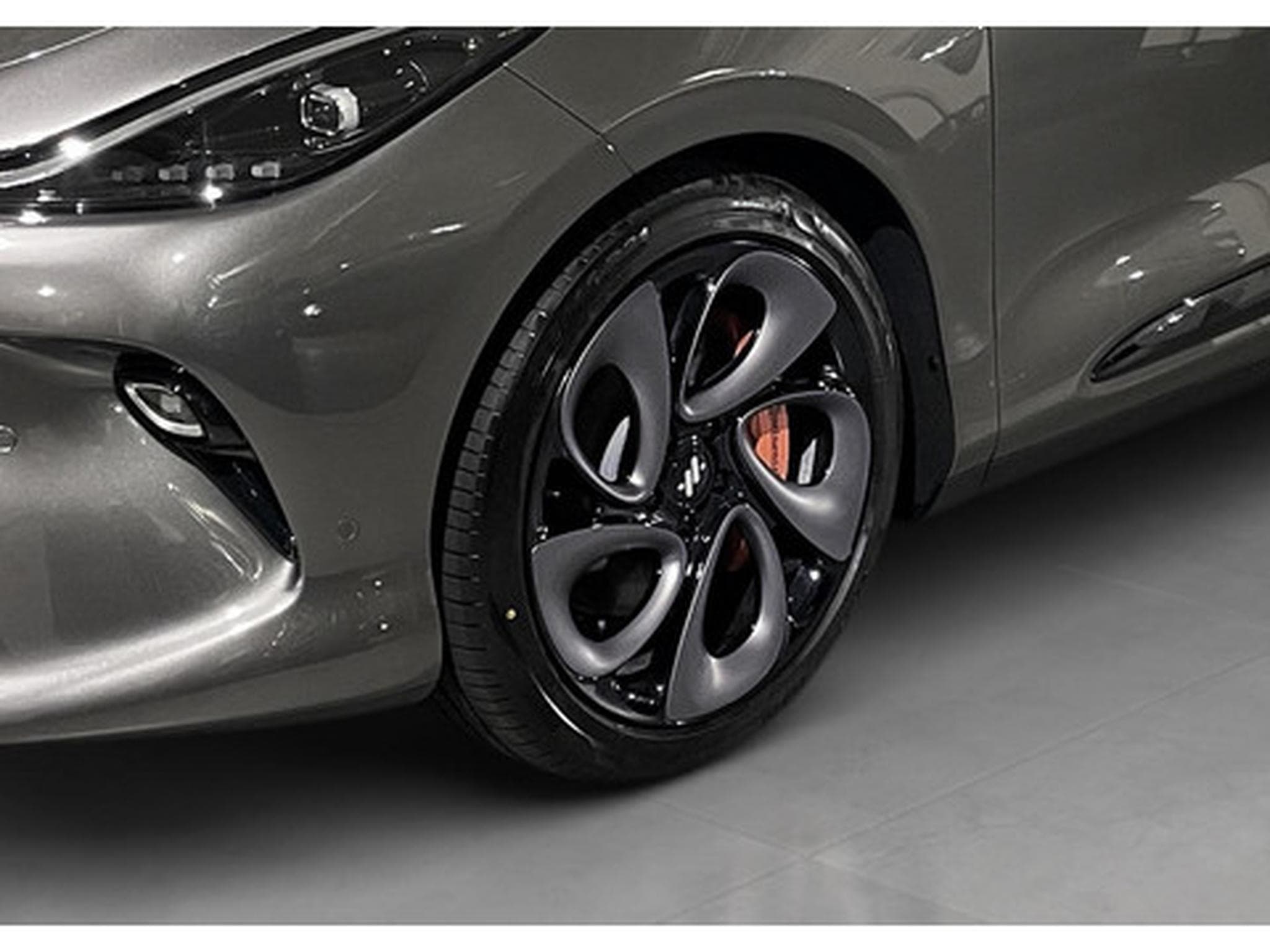 MG IM6 4WD 100KwH 4WD 21’ 750ch (2026) - Photo 5