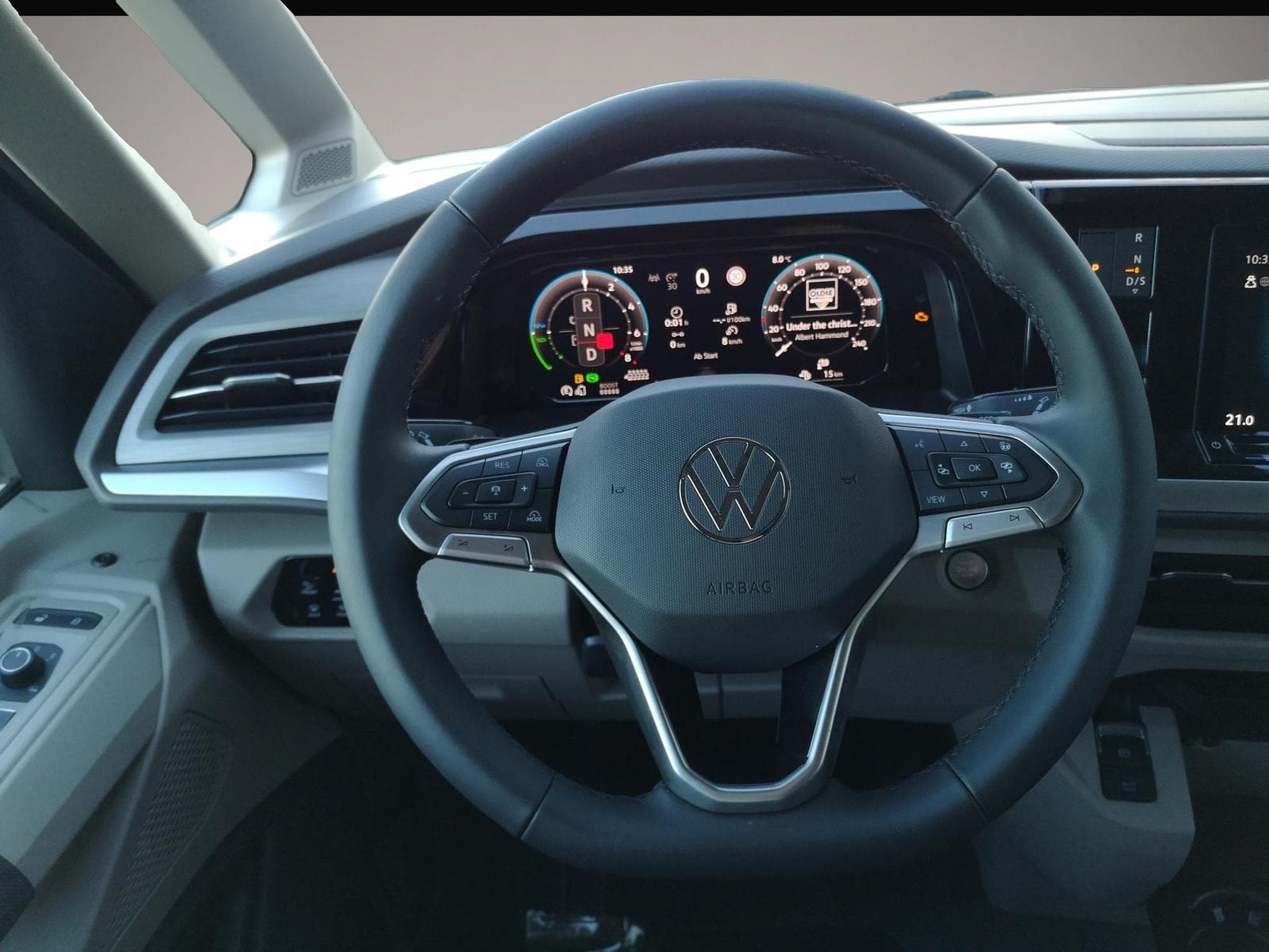 VW Multivan (2026) - Photo 4