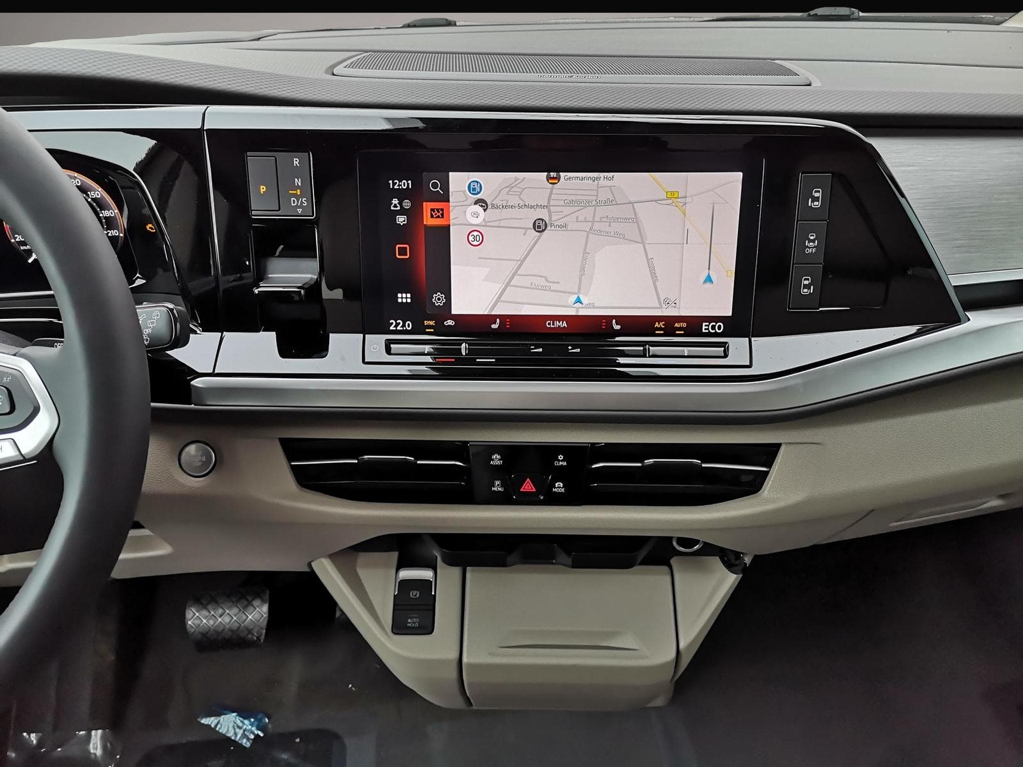 VW Multivan (2026) - Photo 6