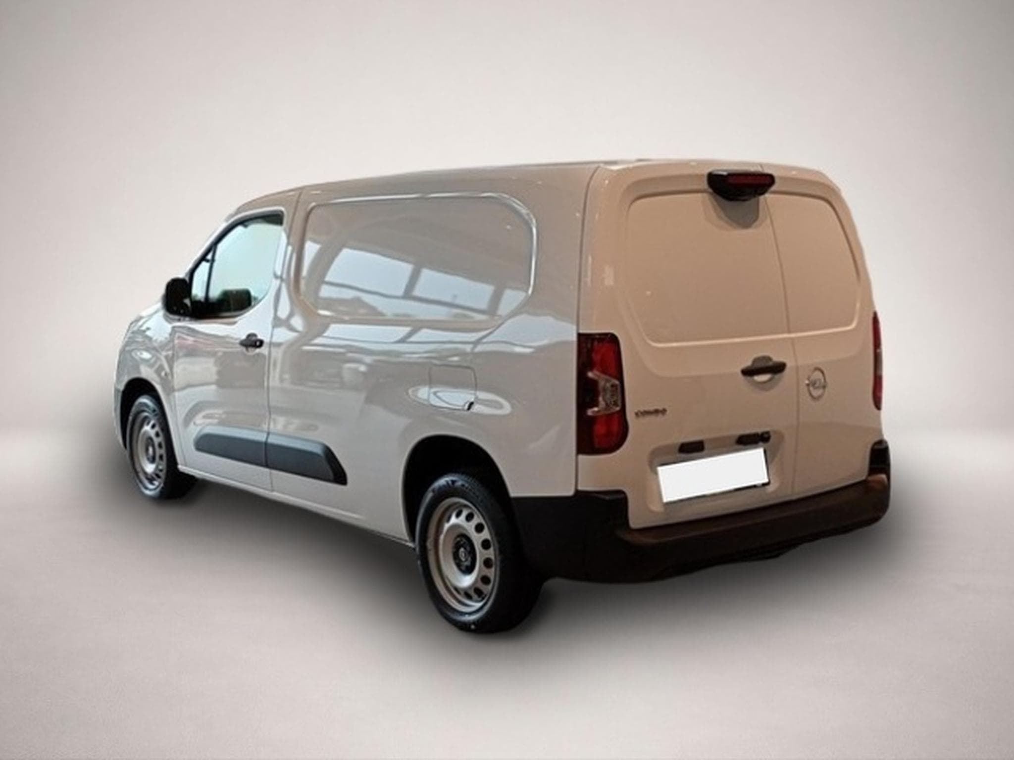 Opel Monterey (2026) - Photo 3