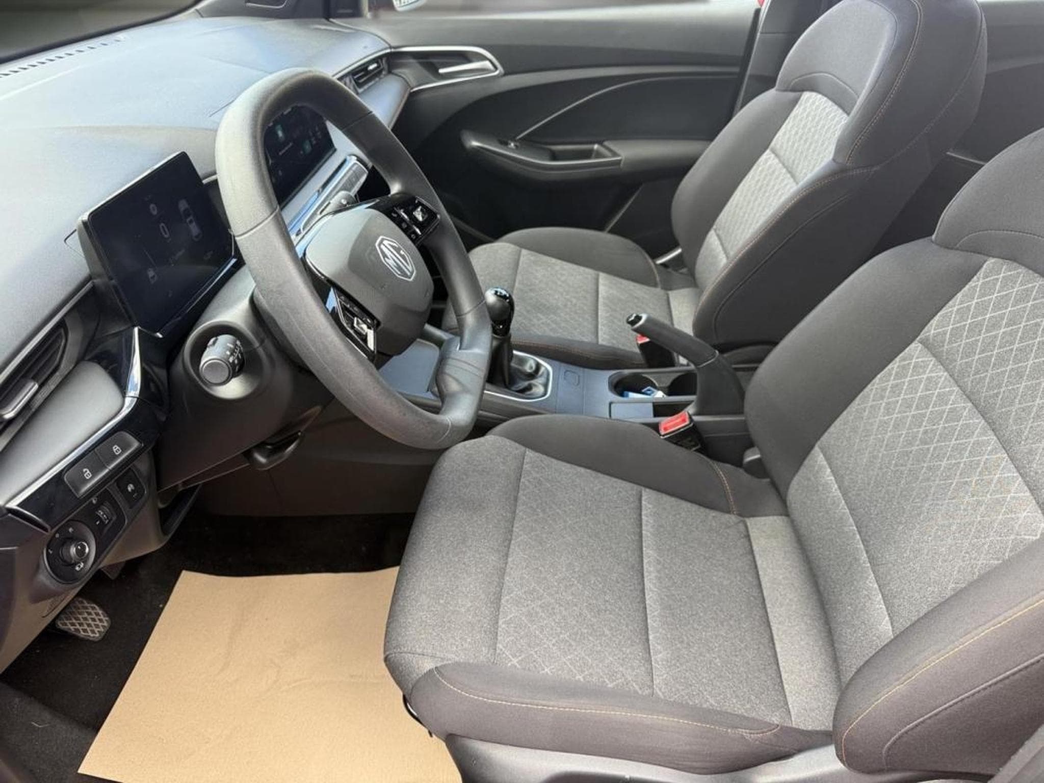 MG mg3 -28% Ice 1.5 VTI 115Ch 100% Thermique Comfort / Boite manuel (2025) - Photo 11