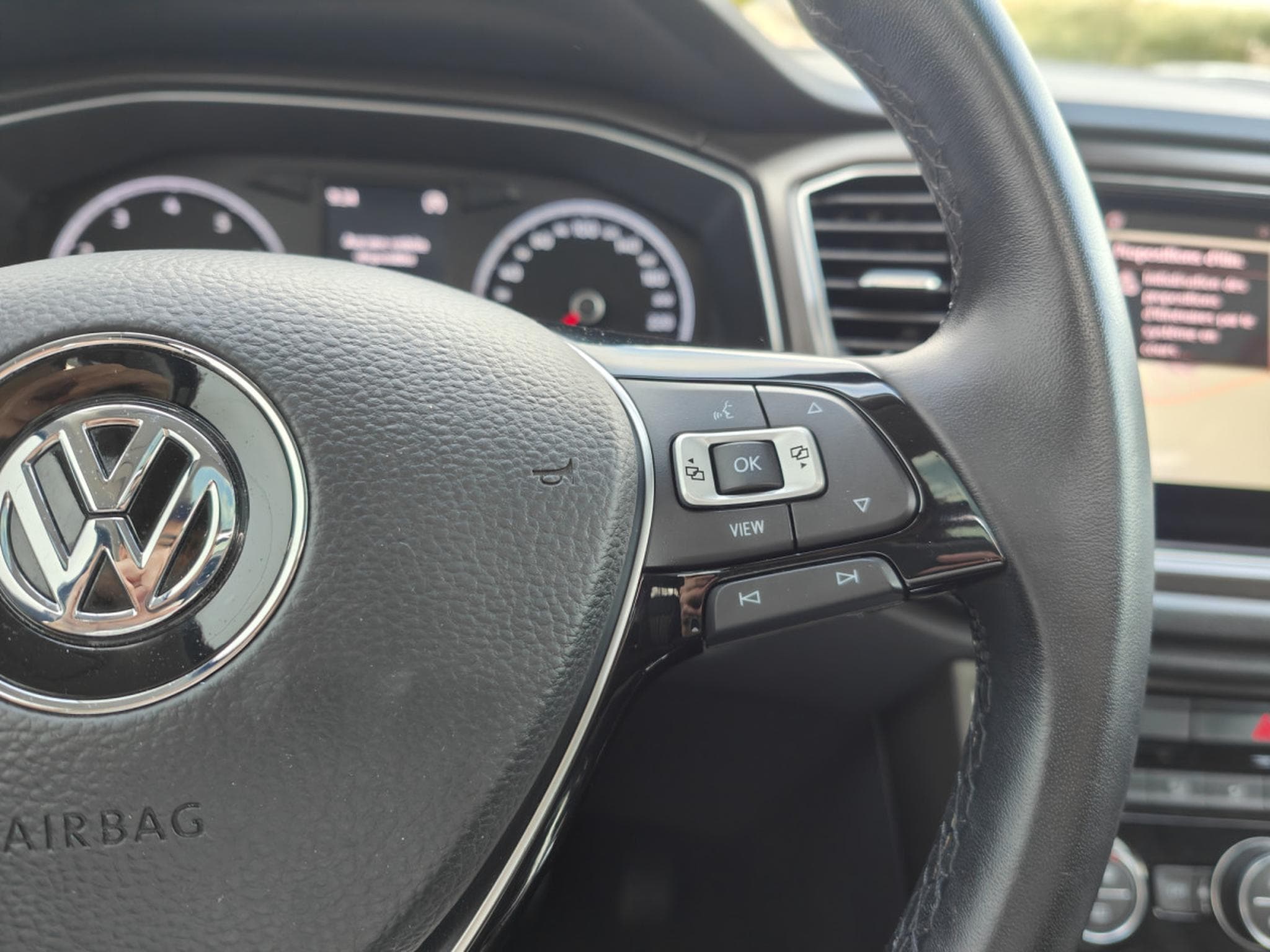 VW T-Roc 1.5 TFSI CARPLAY GPS TOIT OUVRANT BLUETOOTH CAMERA (2019) - Photo 16