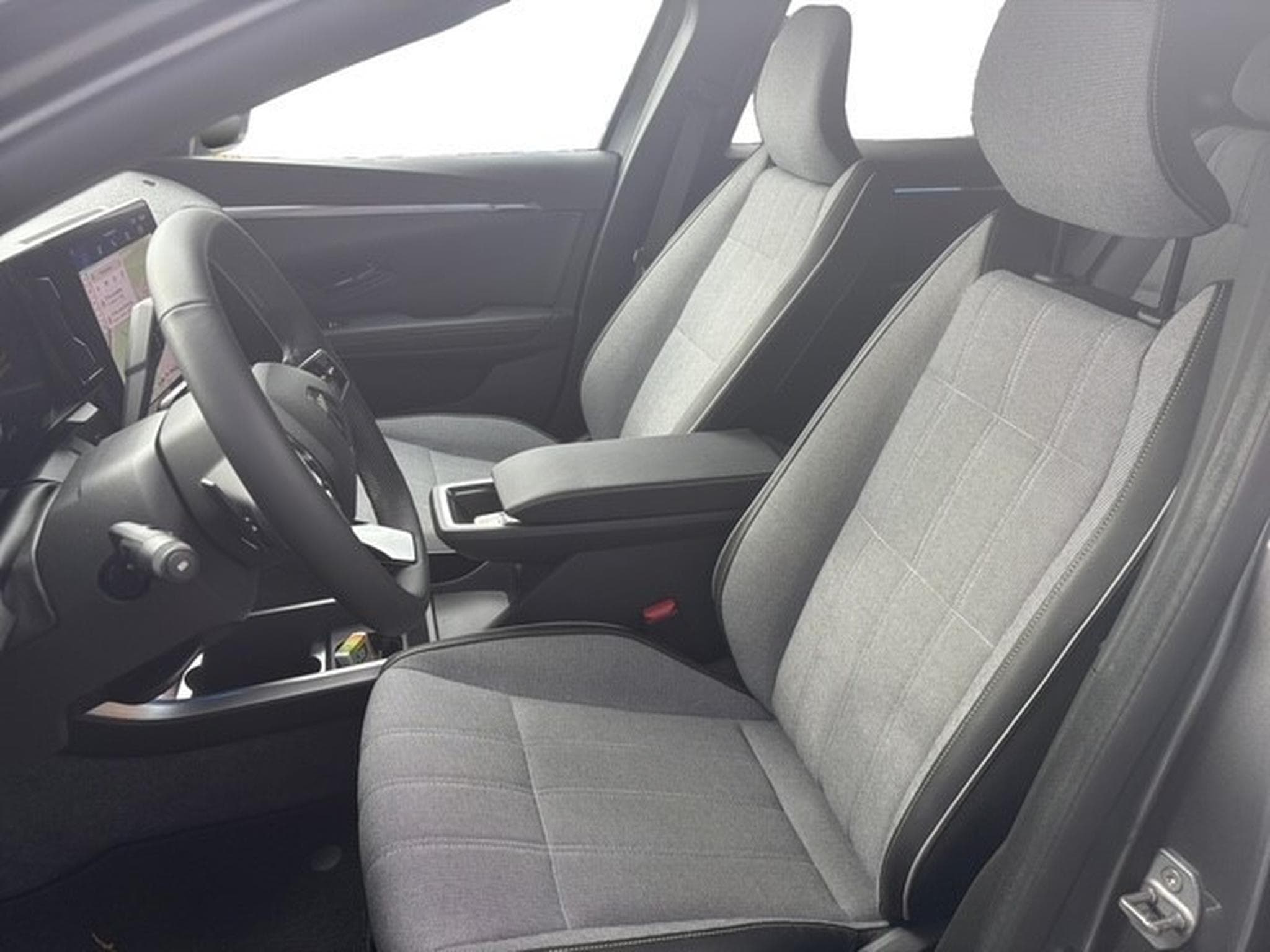 Renault Scenic TECHNO 220 LONG RANGE (2024) - Photo 8