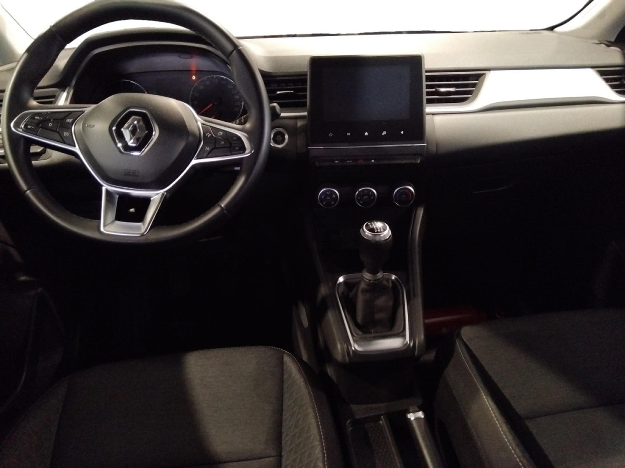 Renault Captur 1.0 TCe Evolution GPF (2023) - Photo 7