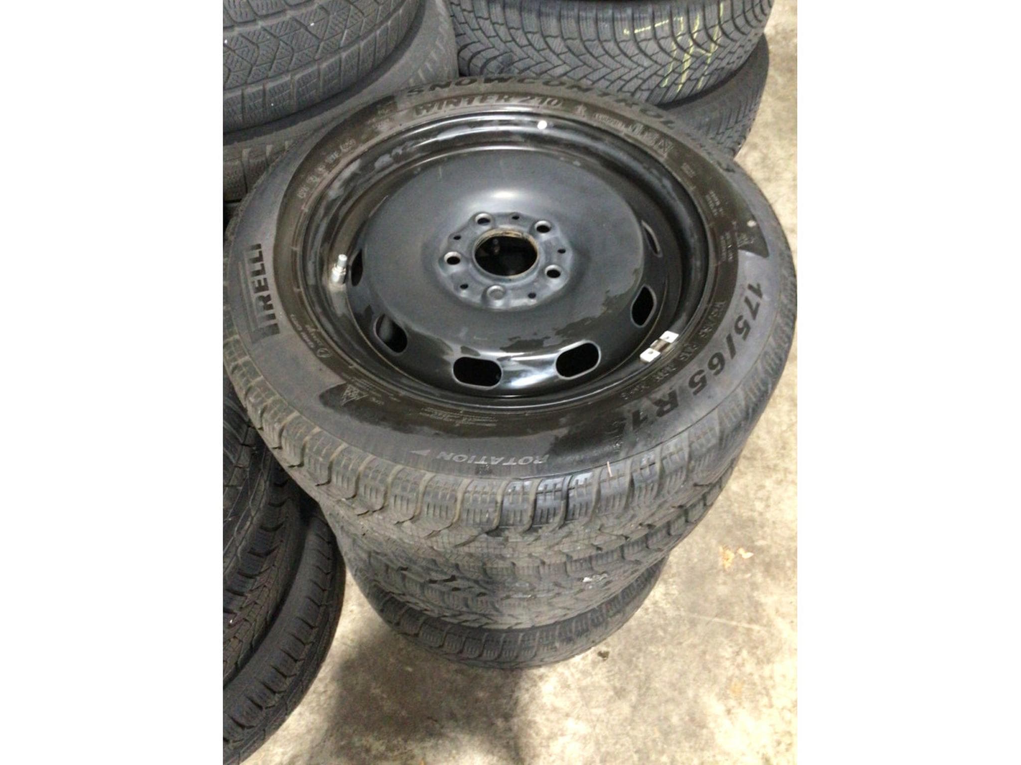 Jantes acier + Pneus – 15" - Foto 1