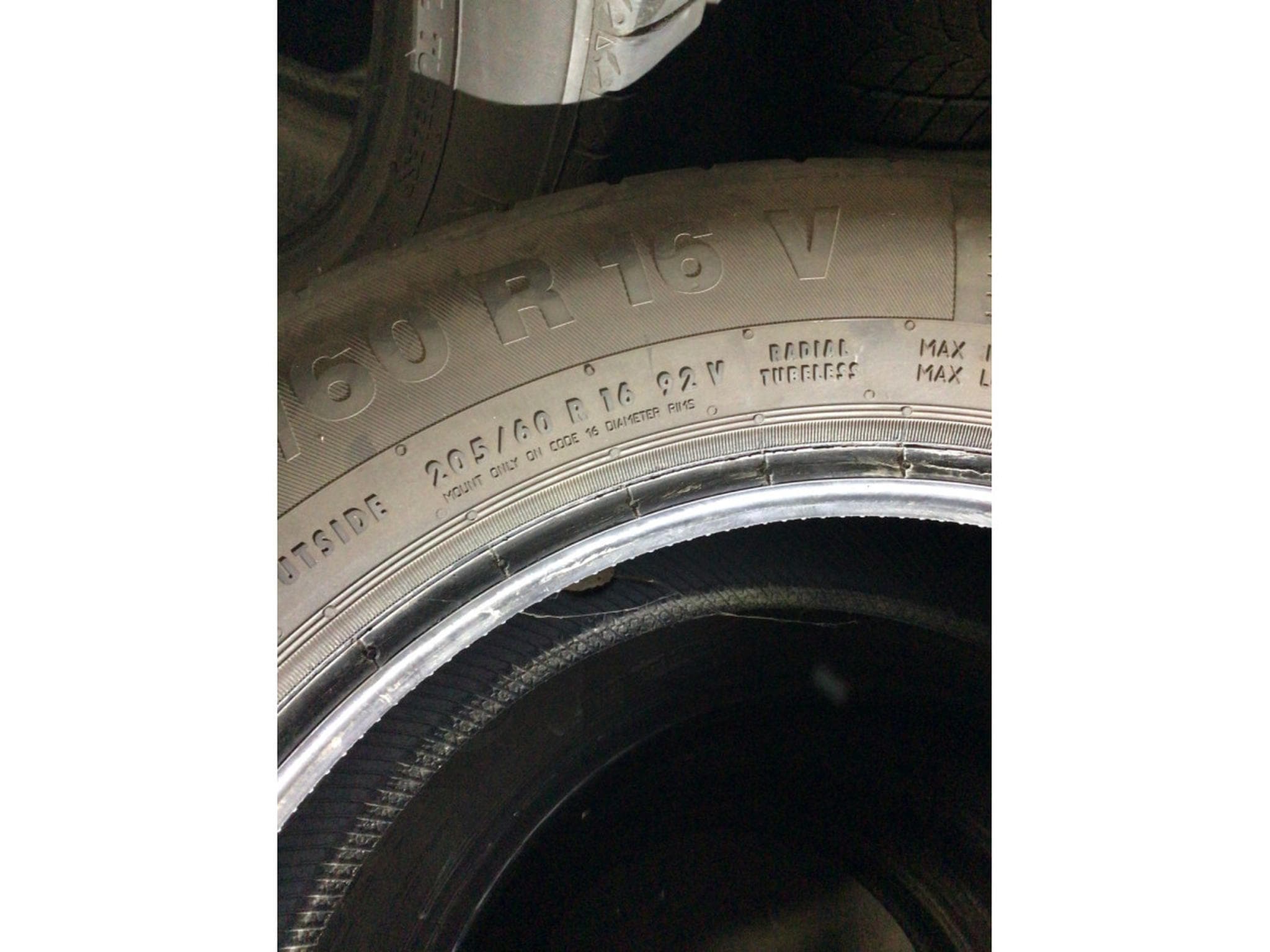 Pneus été – 16" - Photo 2