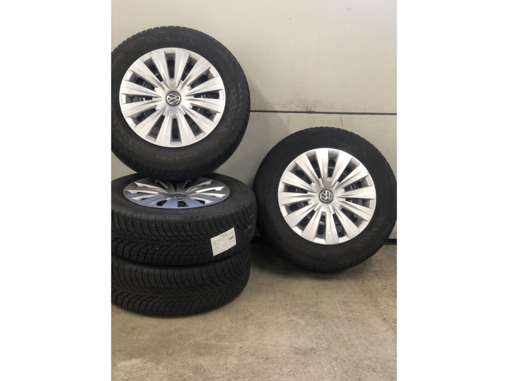 Jantes acier + Pneus – 15" - Photo 1