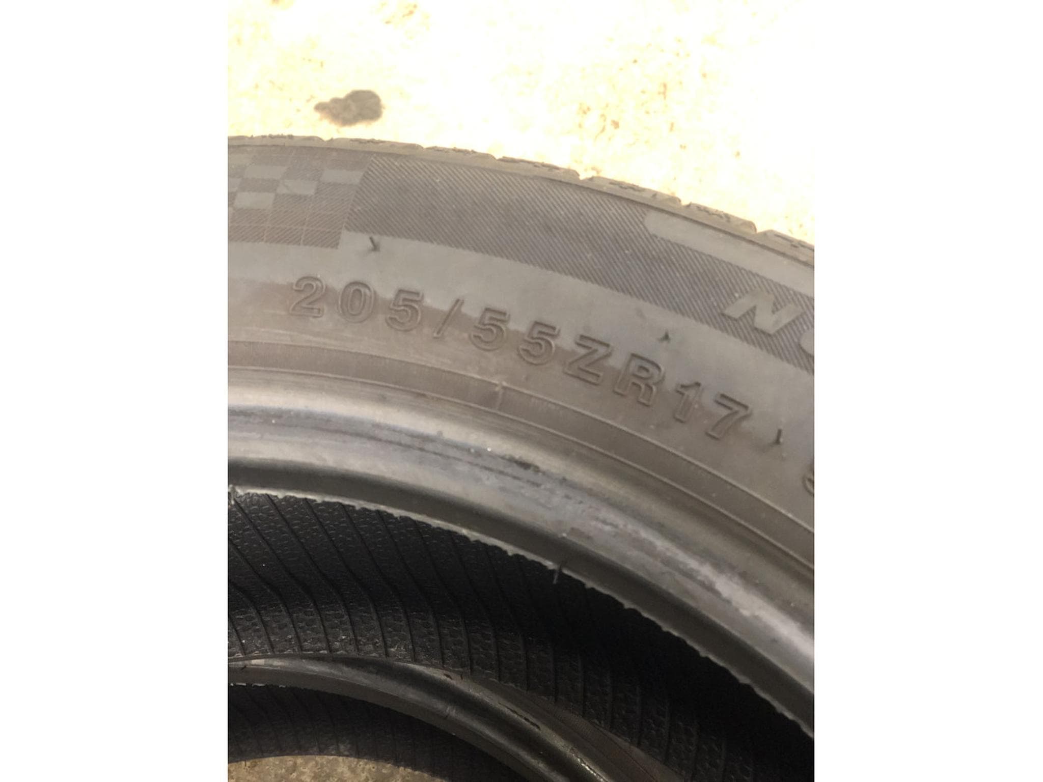 Pneus toutes saisons – 17" - Photo 5
