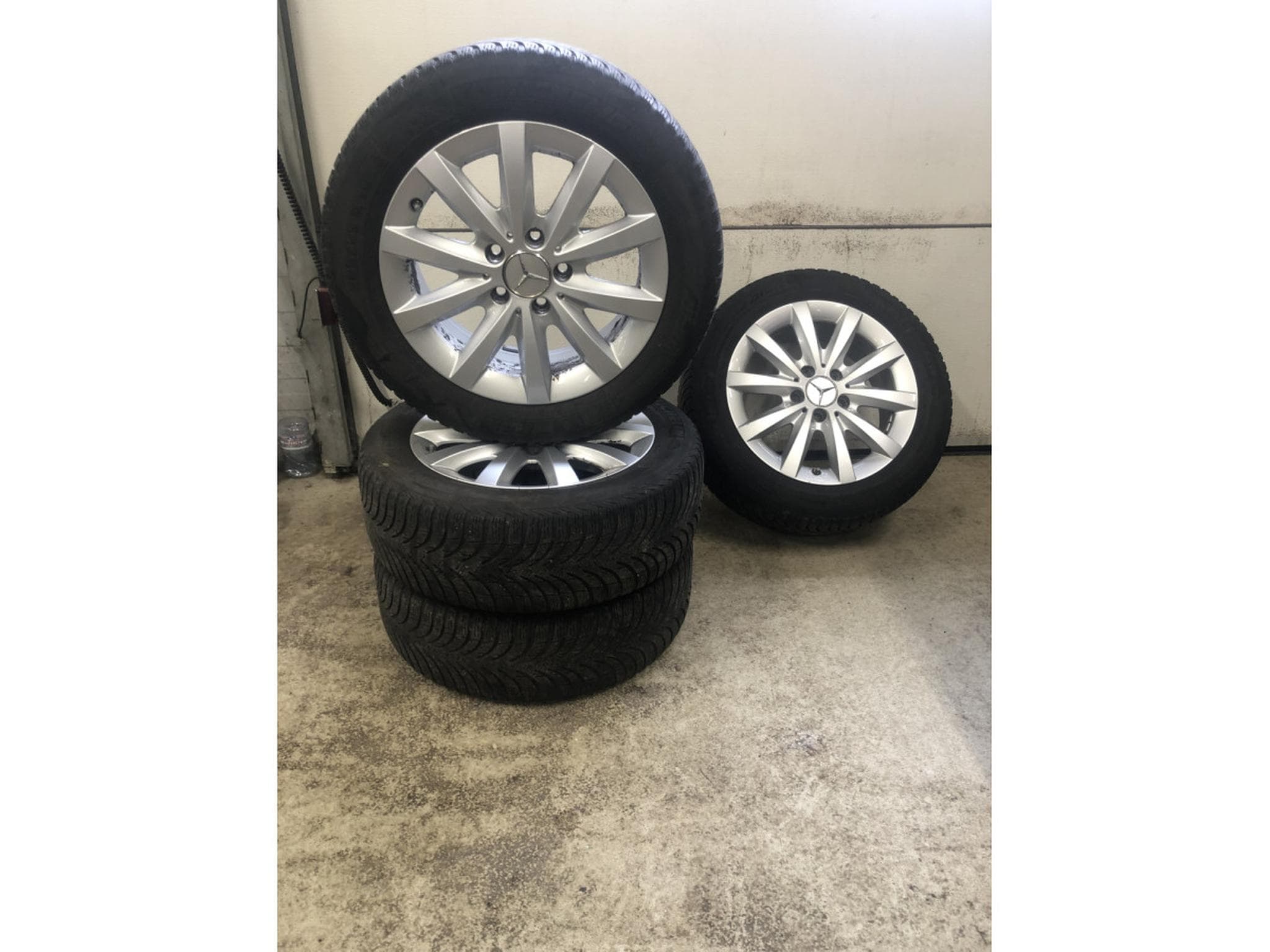 Jantes alu + Pneus h – 16" - Photo 1