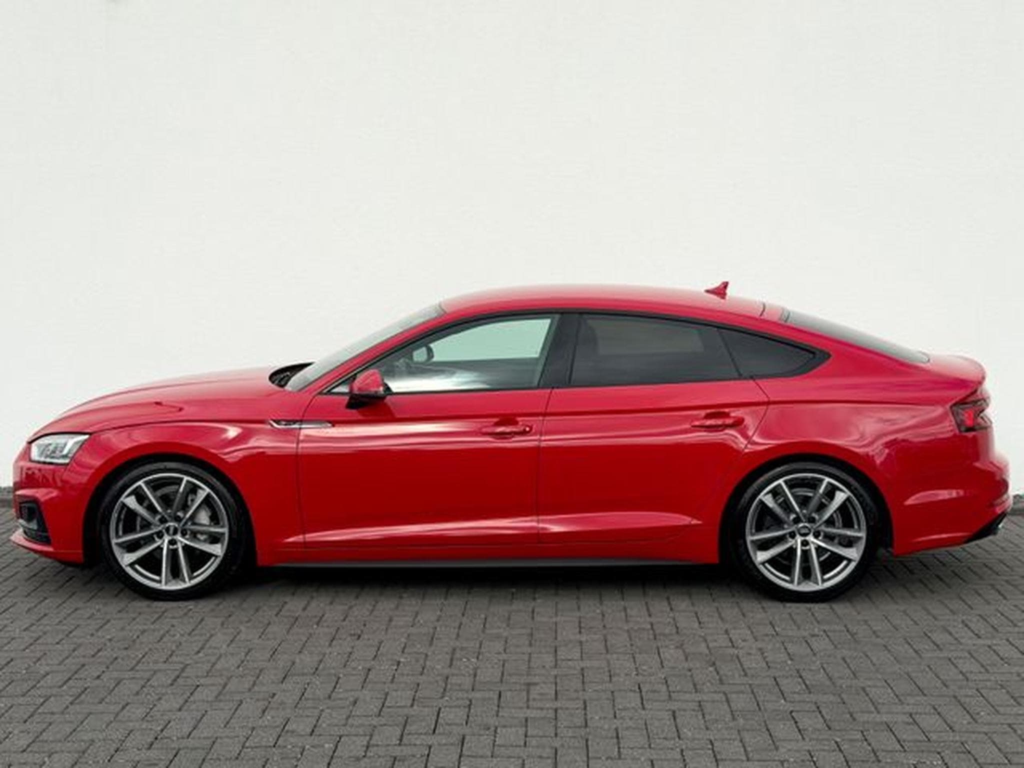 Audi A5 A5 Sportback 40 TDI quattro S line Sport Plus (2019) - Photo 8