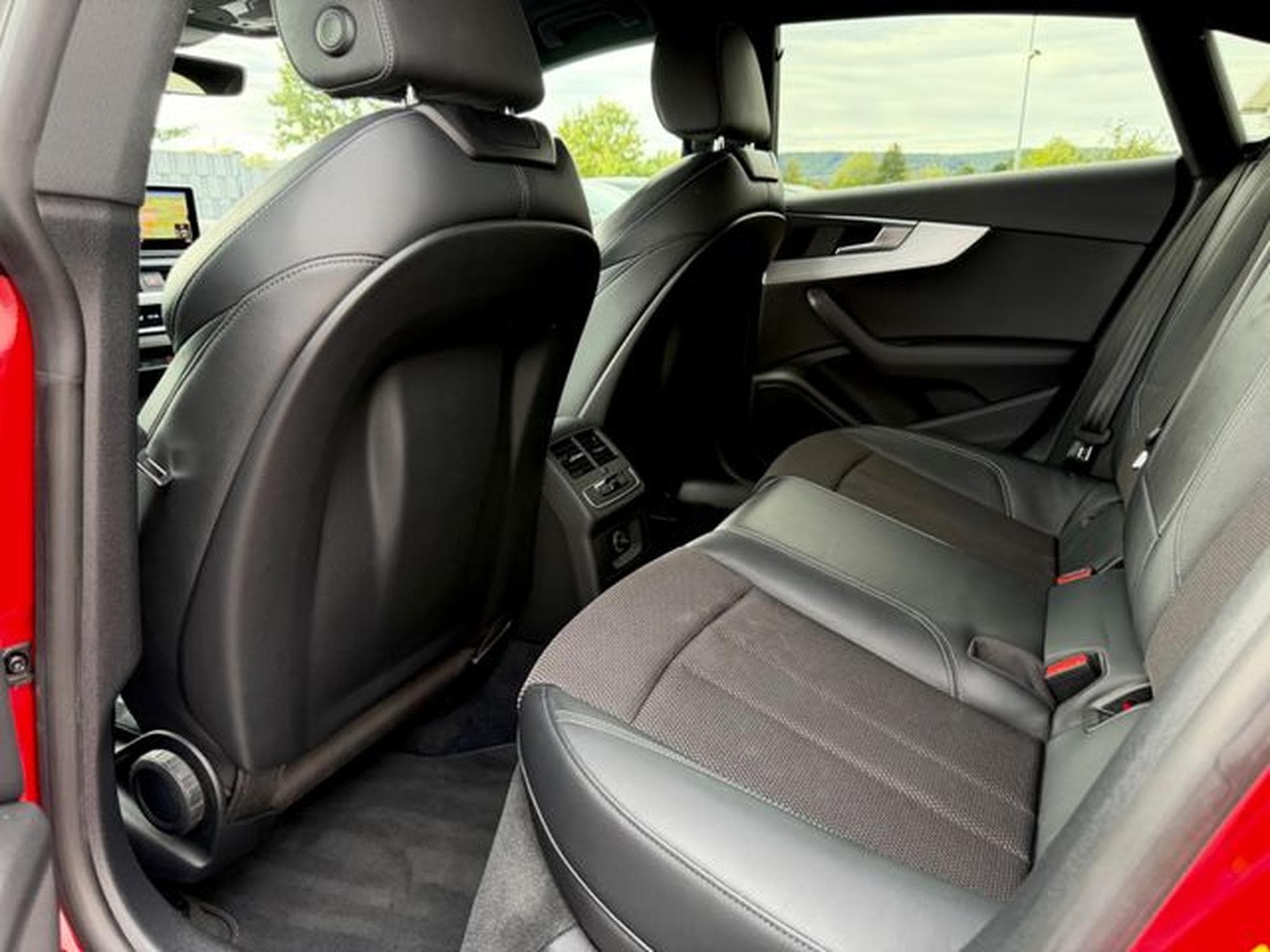 Audi A5 A5 Sportback 40 TDI quattro S line Sport Plus (2019) - Photo 14