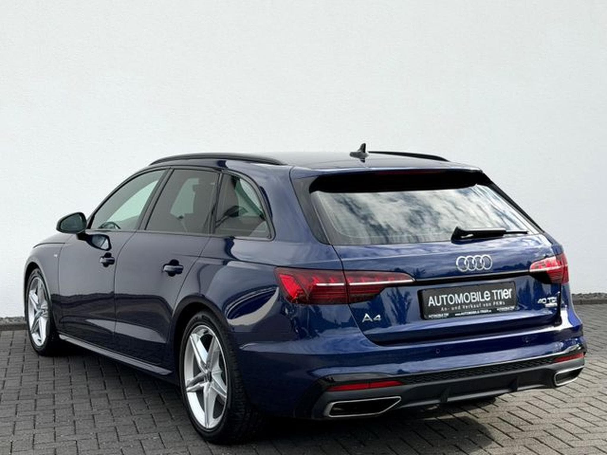 Audi A4 A4 Avant 40 TDI quattro S line /NAVI/LED/1.HAND/ (2023) - Photo 7