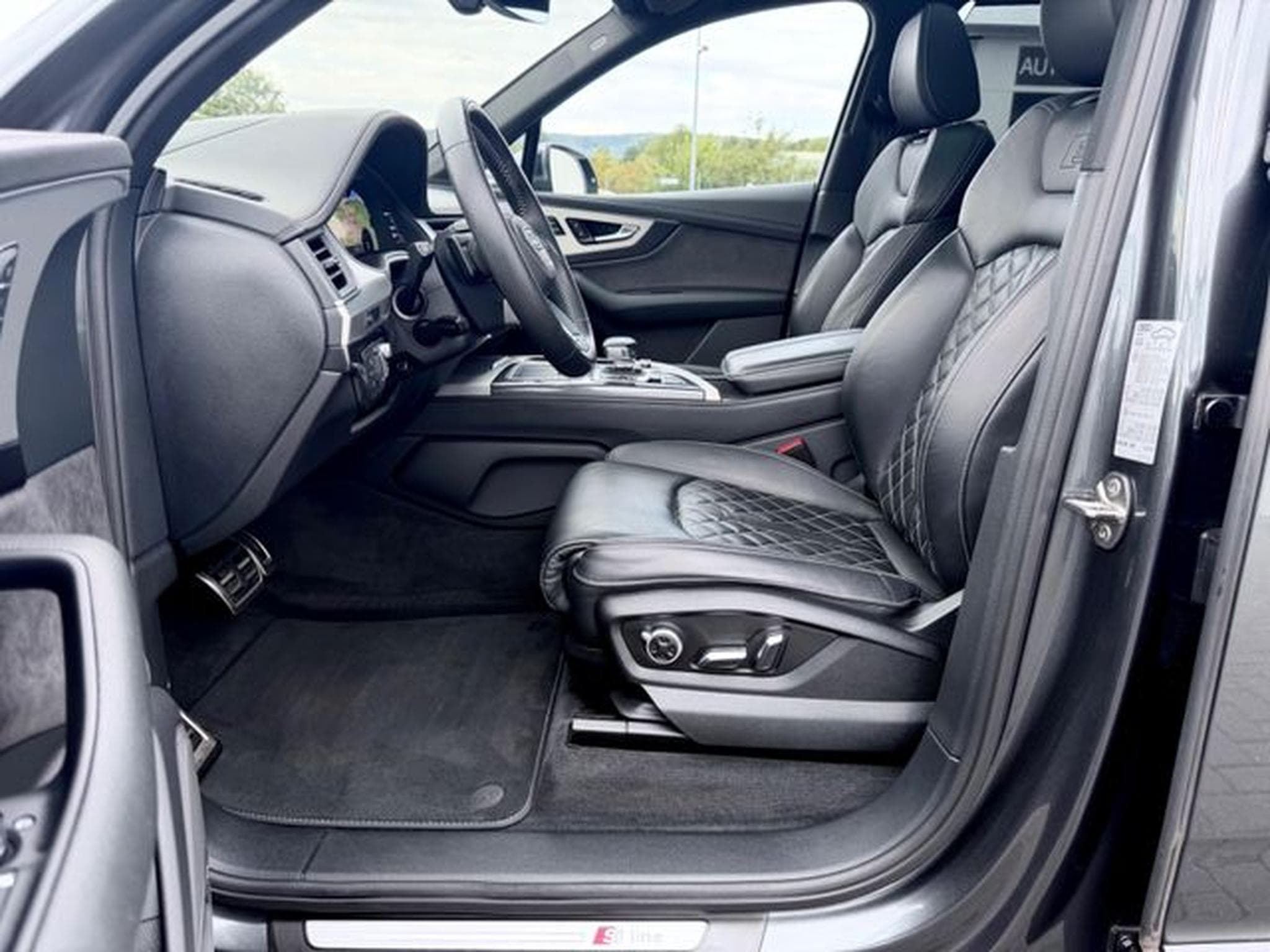 Audi Q7 Q7 3.0 TDI quattro S line Sport Plus  //1.HAND// (2018) - Photo 9