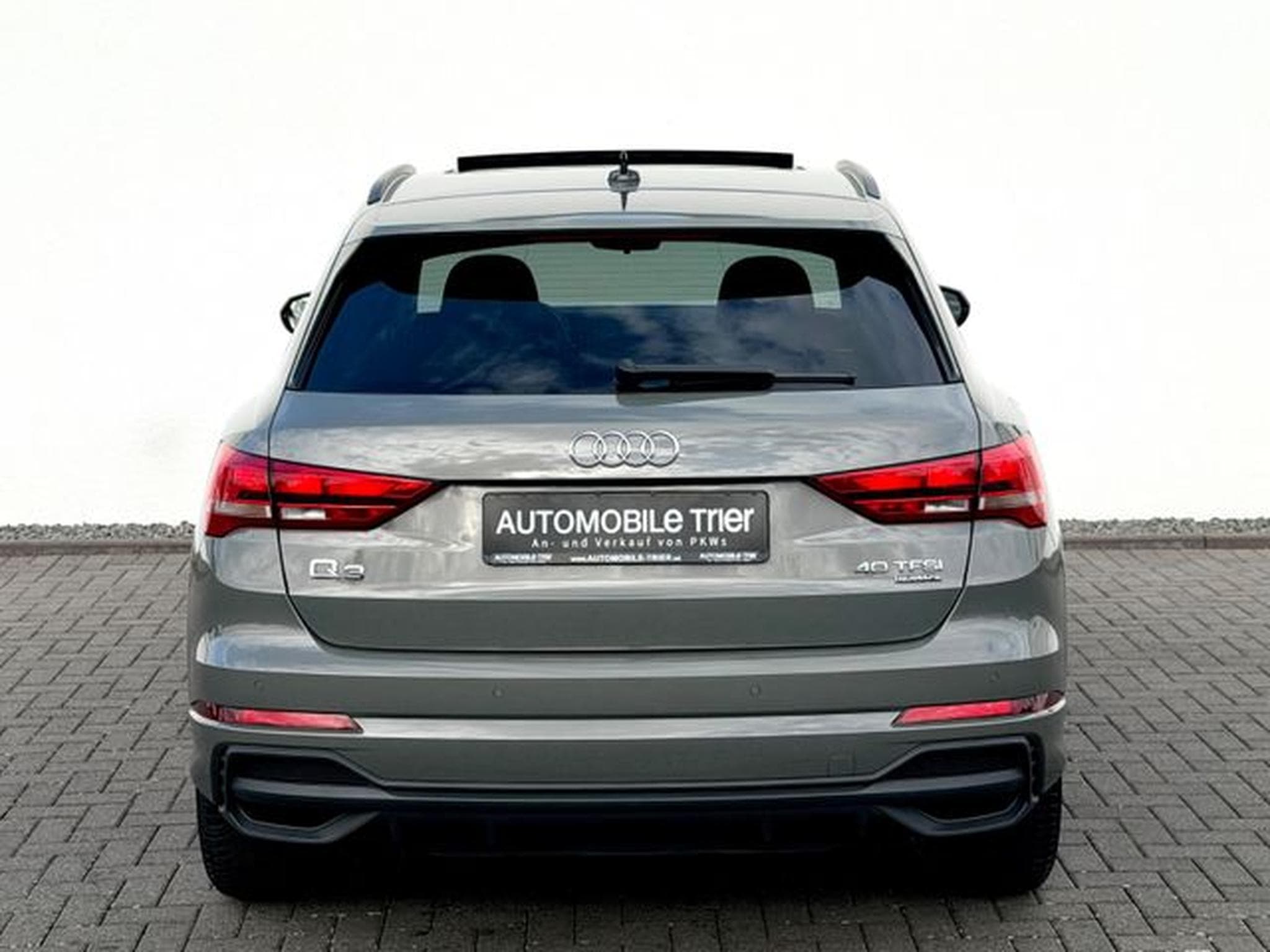 Audi Q3 Q3 40 TFSI quattro S line /NAVI/LED/PANO/1.HAND/ (2025) - Photo 6