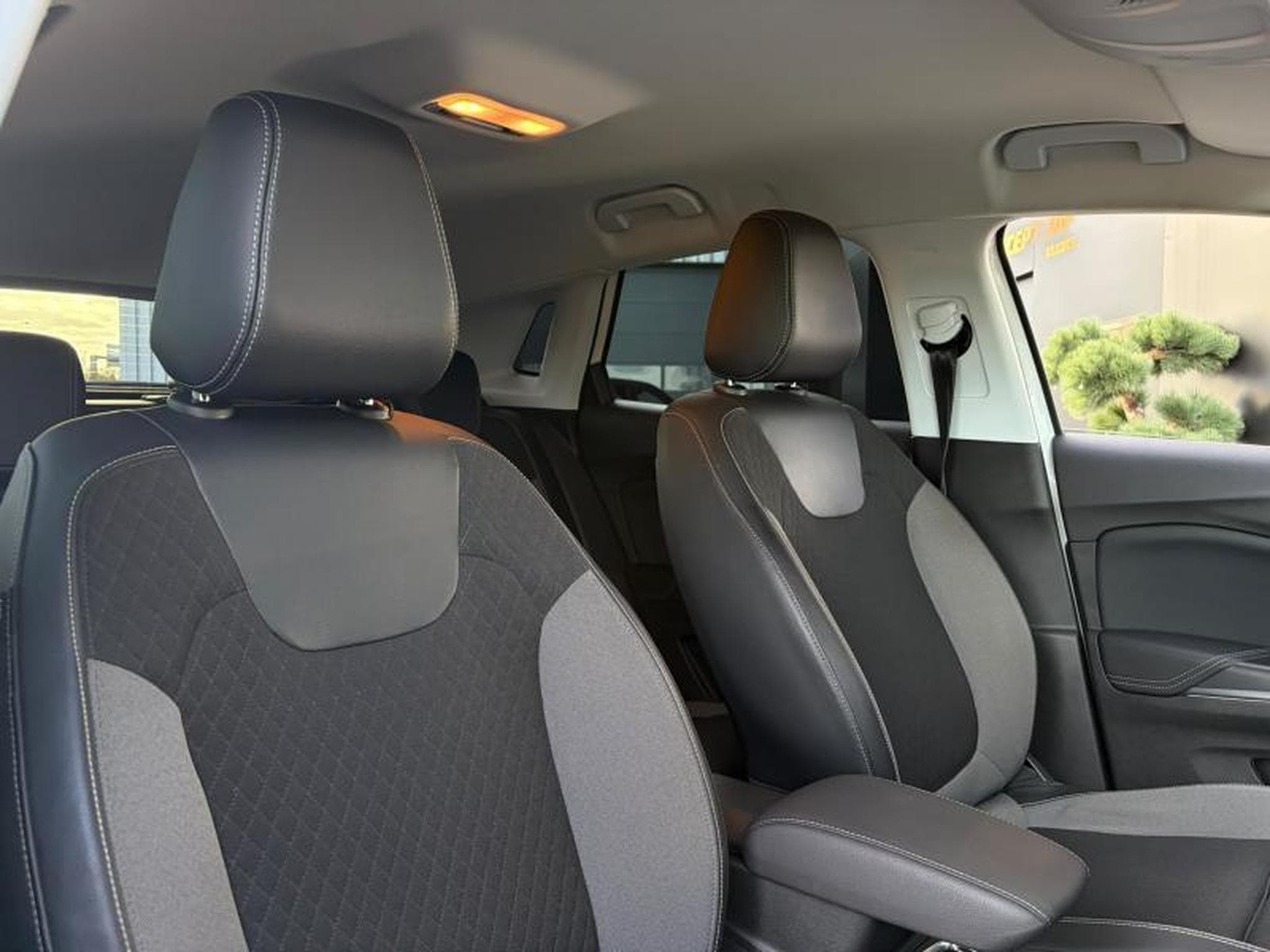 Opel Grandland X Business INNOVATION 1.5 130ch (2019) - Foto 10