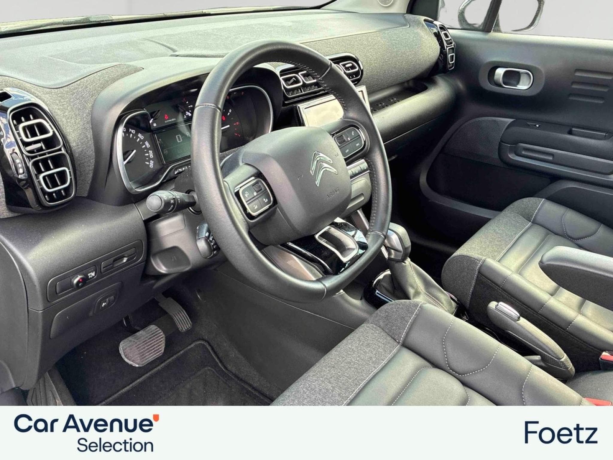 CITROEN C3 Aircross PureTech 130ch S&S Shine Pack EAT6 (2023) - Photo 6