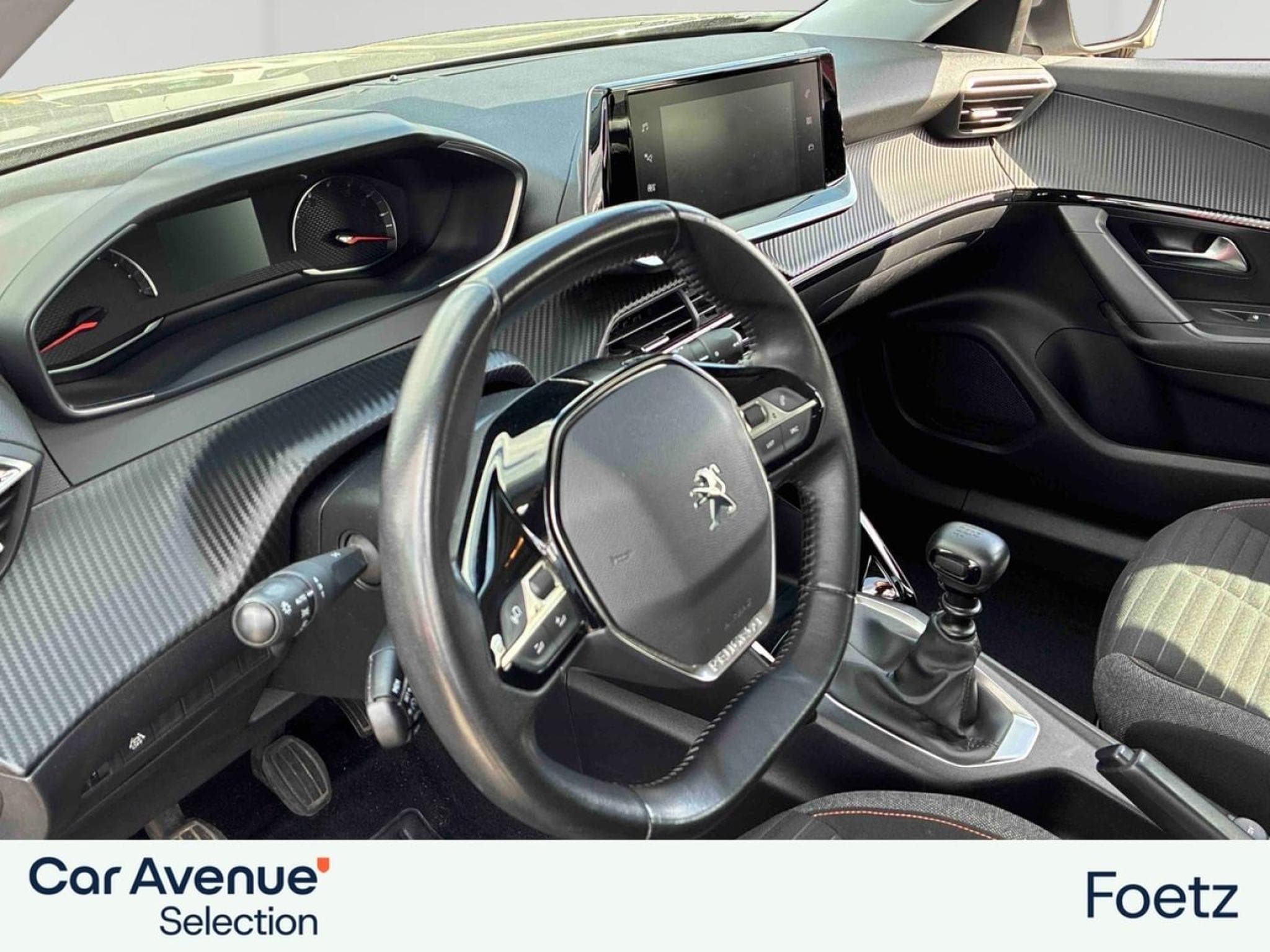 PEUGEOT 2008 1.2 PureTech 100ch S&S Active Pack (2021) - Photo 6