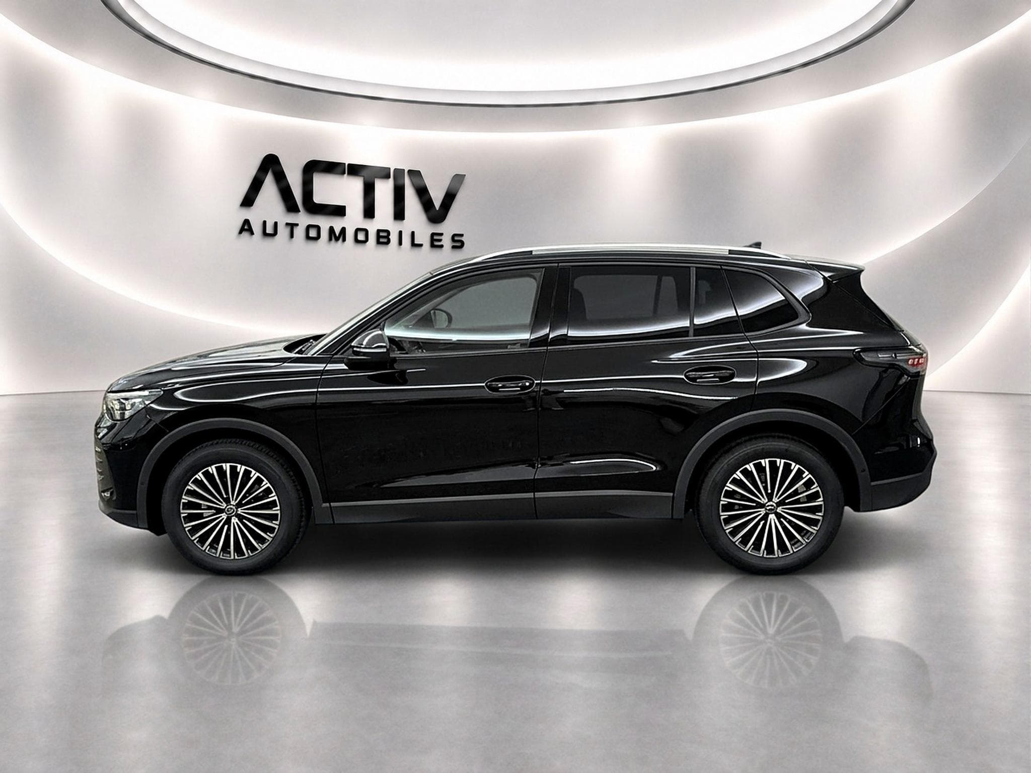 VW TIGUAN 1.5 ETSI 150 LIFE DSG7 (2025) - Photo 4