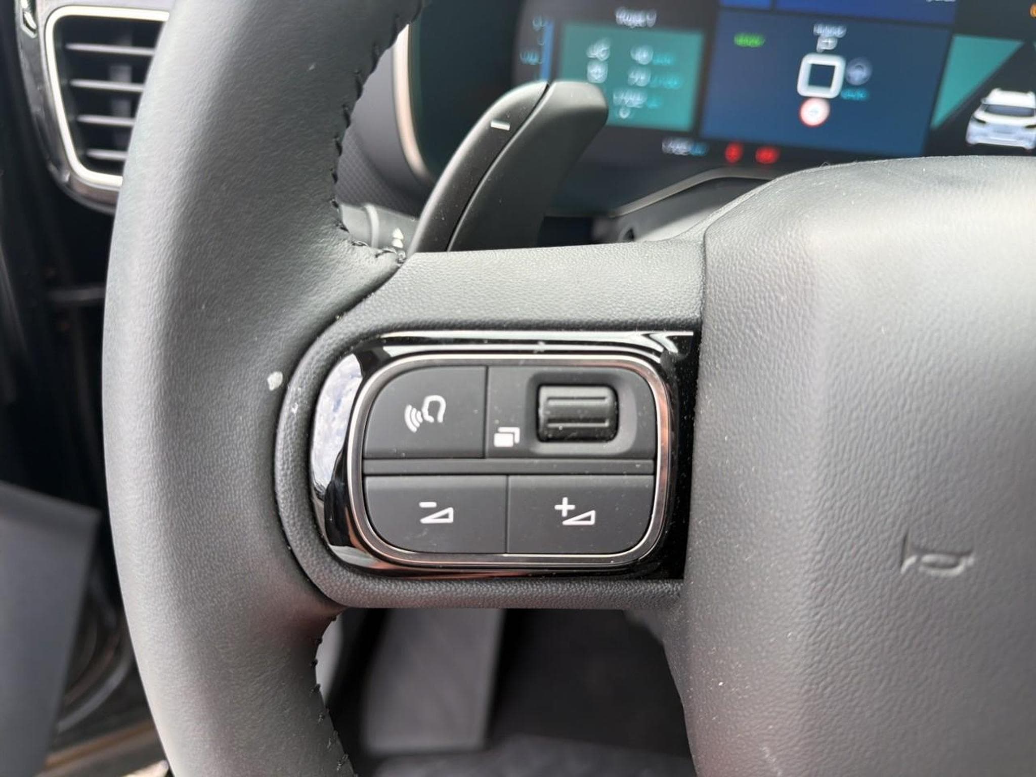 Citroen C5 AIRCROSS 1.6 HYBRIDE RECHARGEABLE 225 MAX BOITE AUTOMATIQUE (2024) - Photo 19
