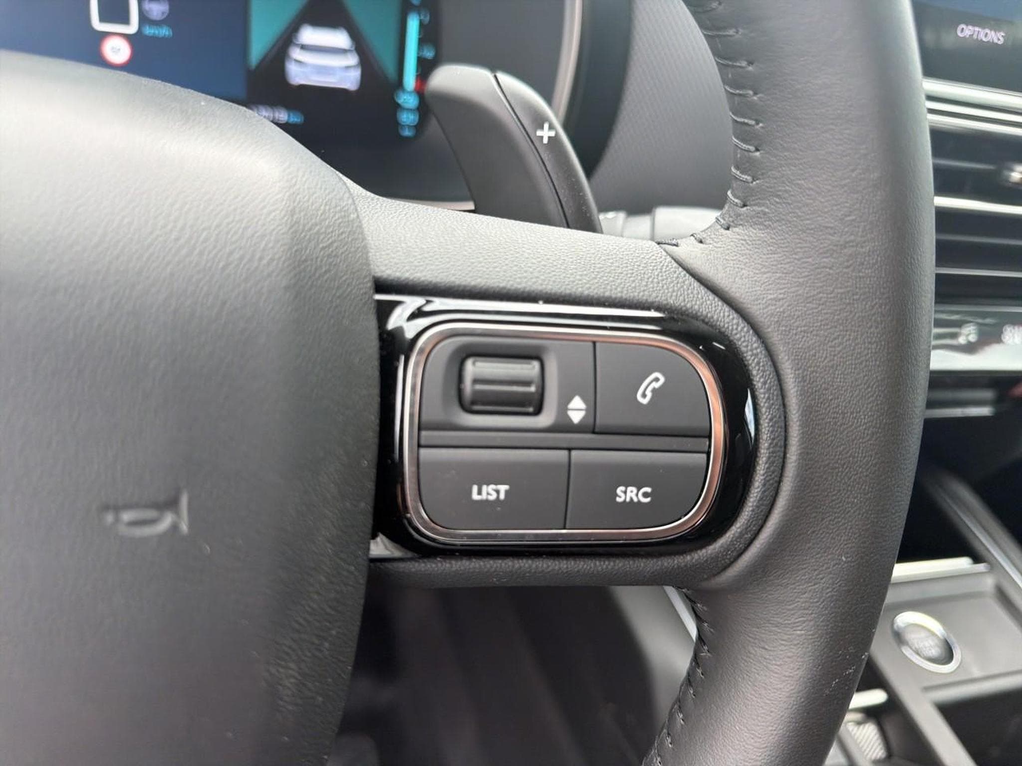 Citroen C5 AIRCROSS 1.6 HYBRIDE RECHARGEABLE 225 MAX BOITE AUTOMATIQUE (2024) - Photo 20