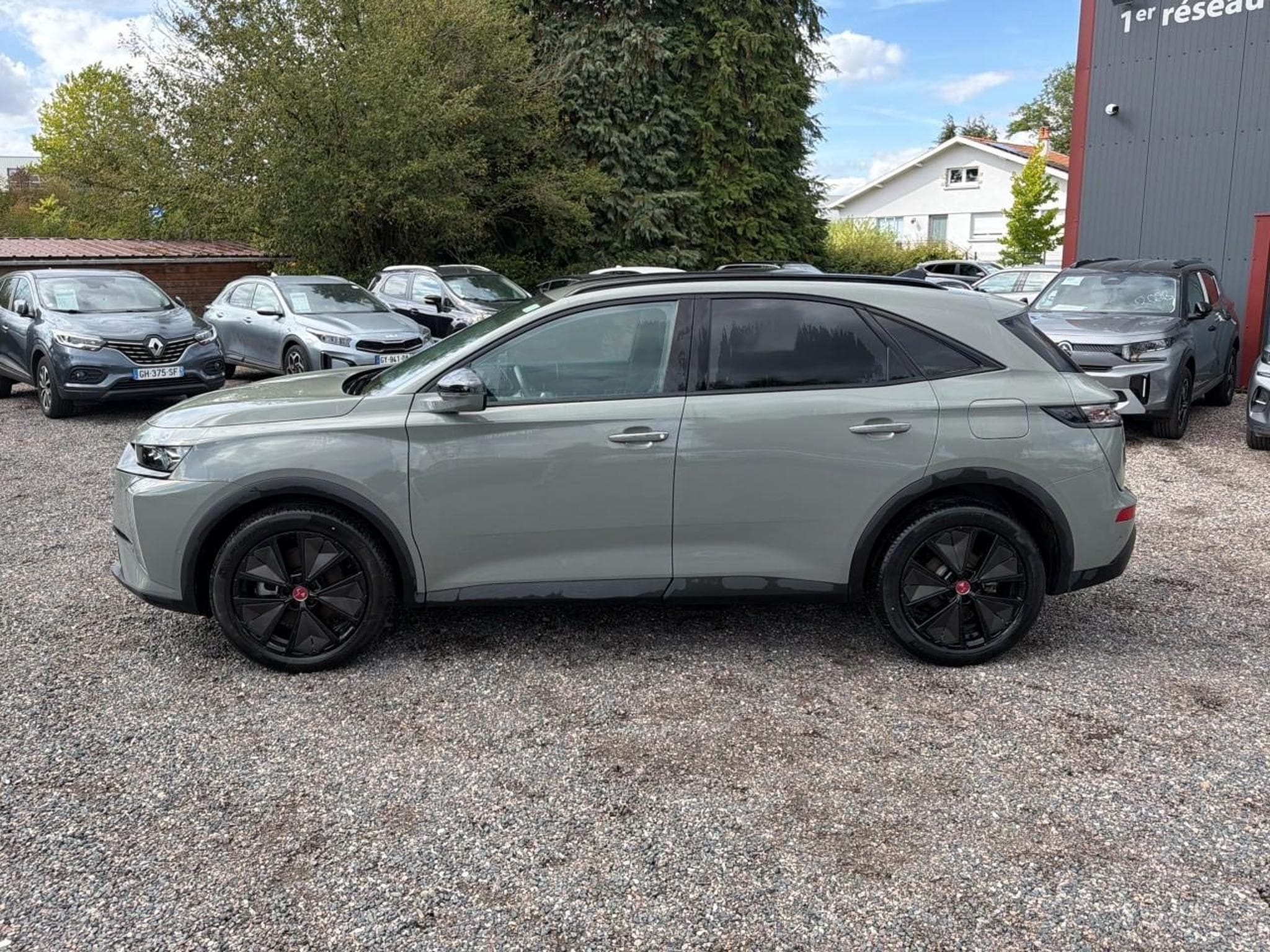 DS Automobiles DS7 E-TENSE 225 PERFORMANCE LINE + (2024) - Photo 8